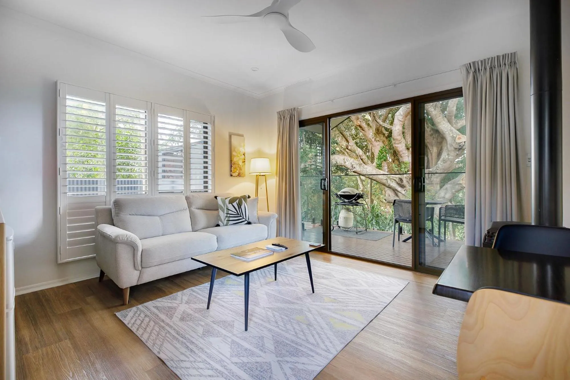 Kitchen or kitchenette in Jandar Retreat Maleny