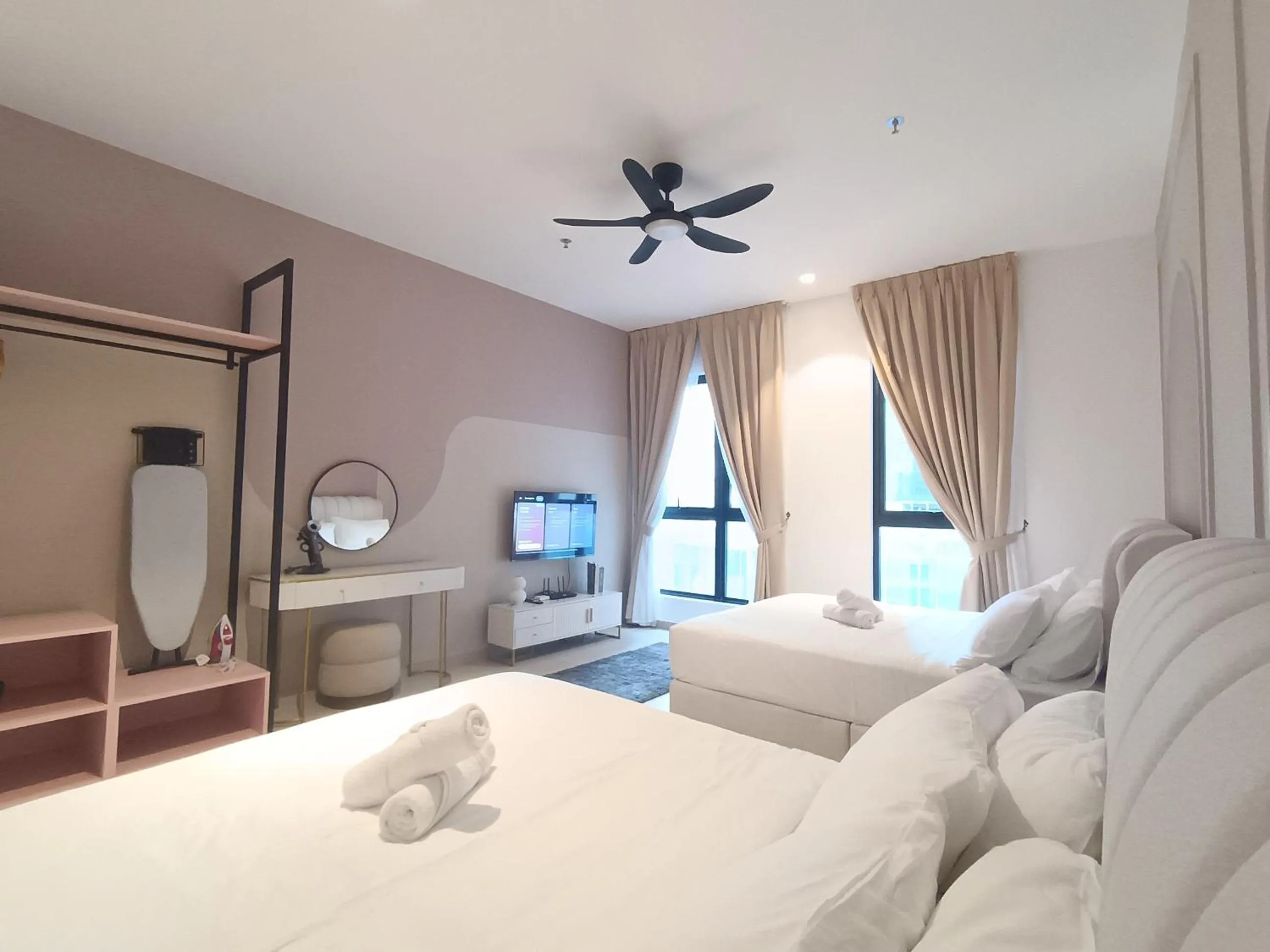 Bed in The Paxtonz by Manhattan Group