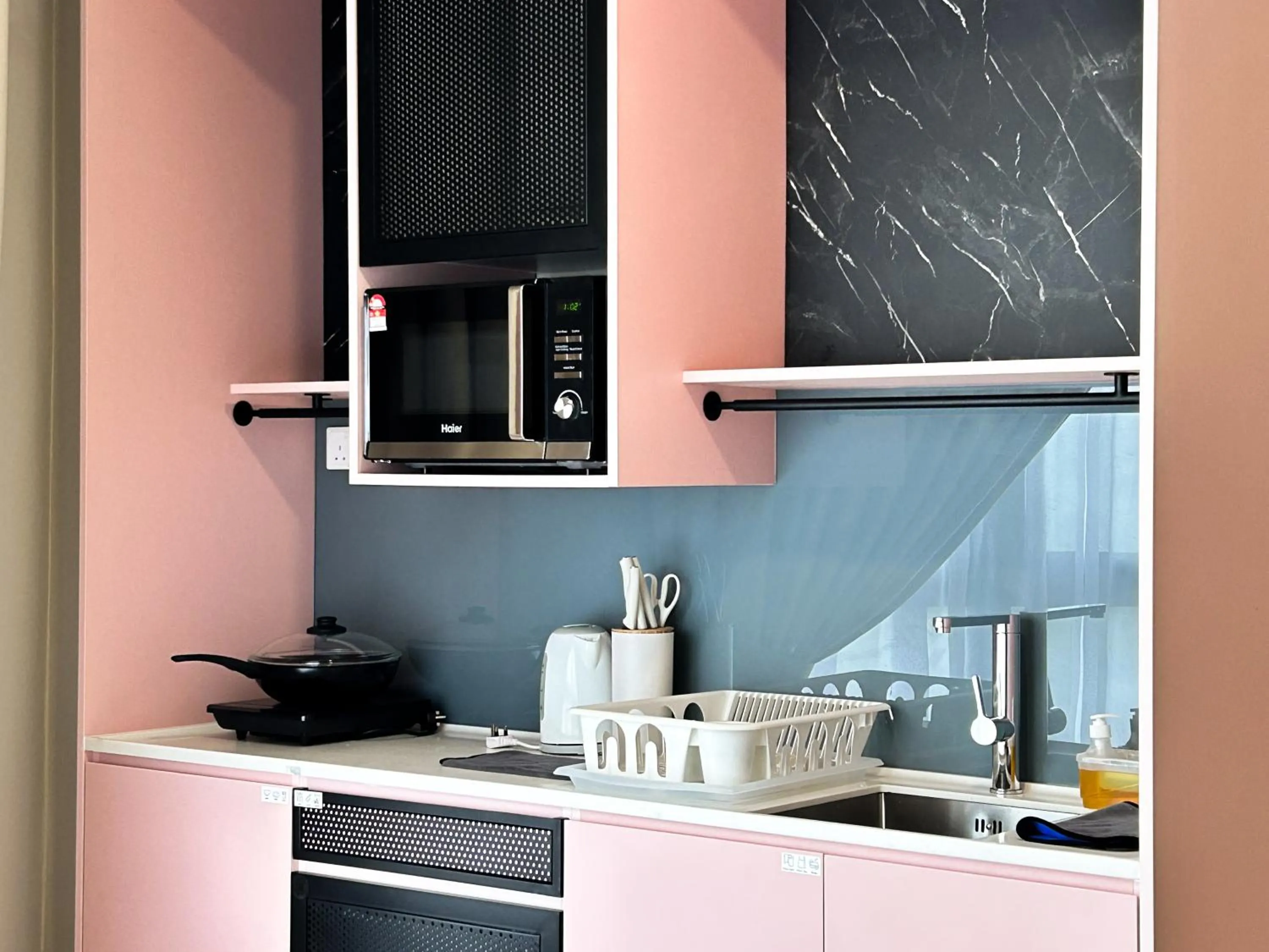 The Paxtonz by Manhattan Group