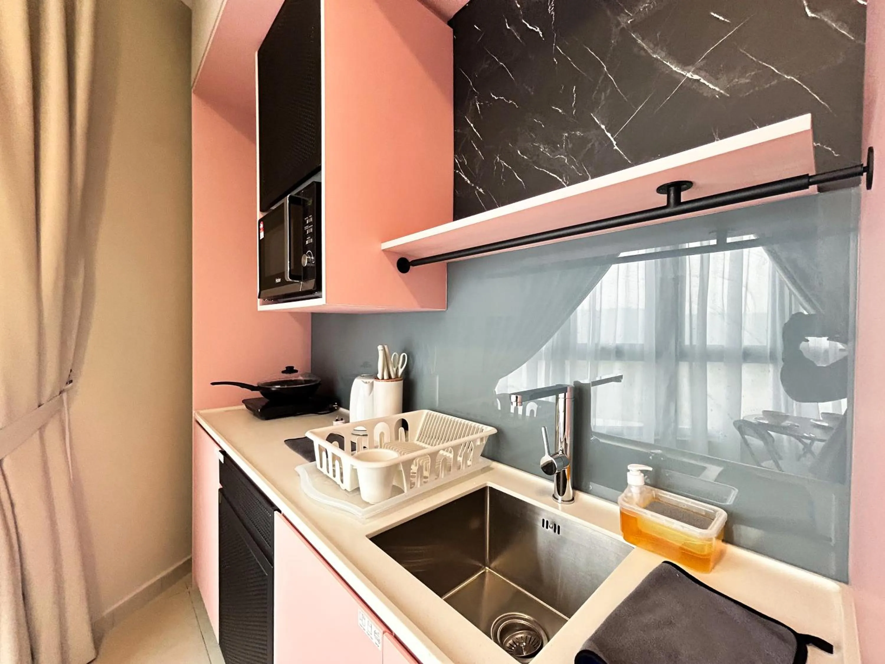 The Paxtonz by Manhattan Group