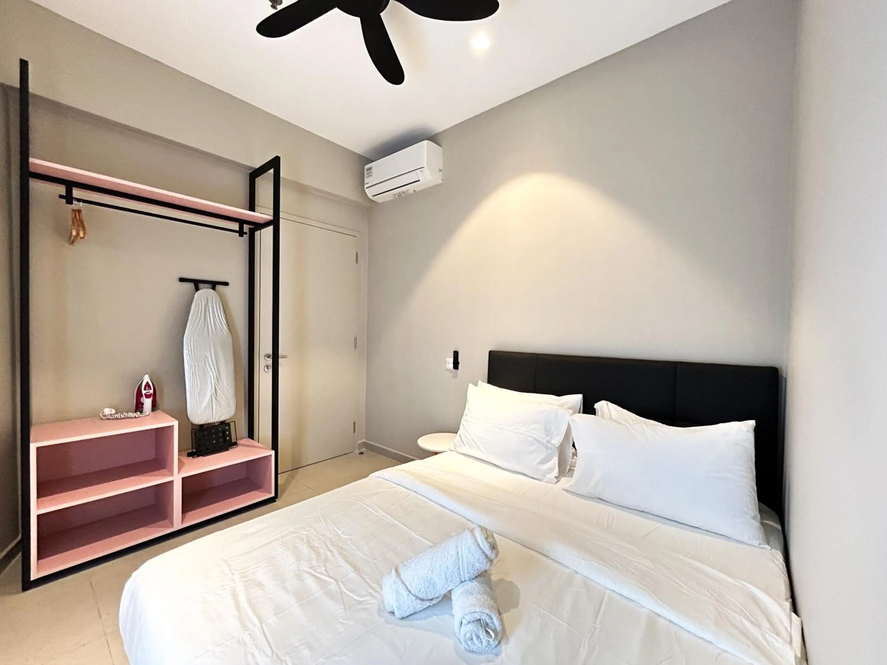 Bed in The Paxtonz by Manhattan Group