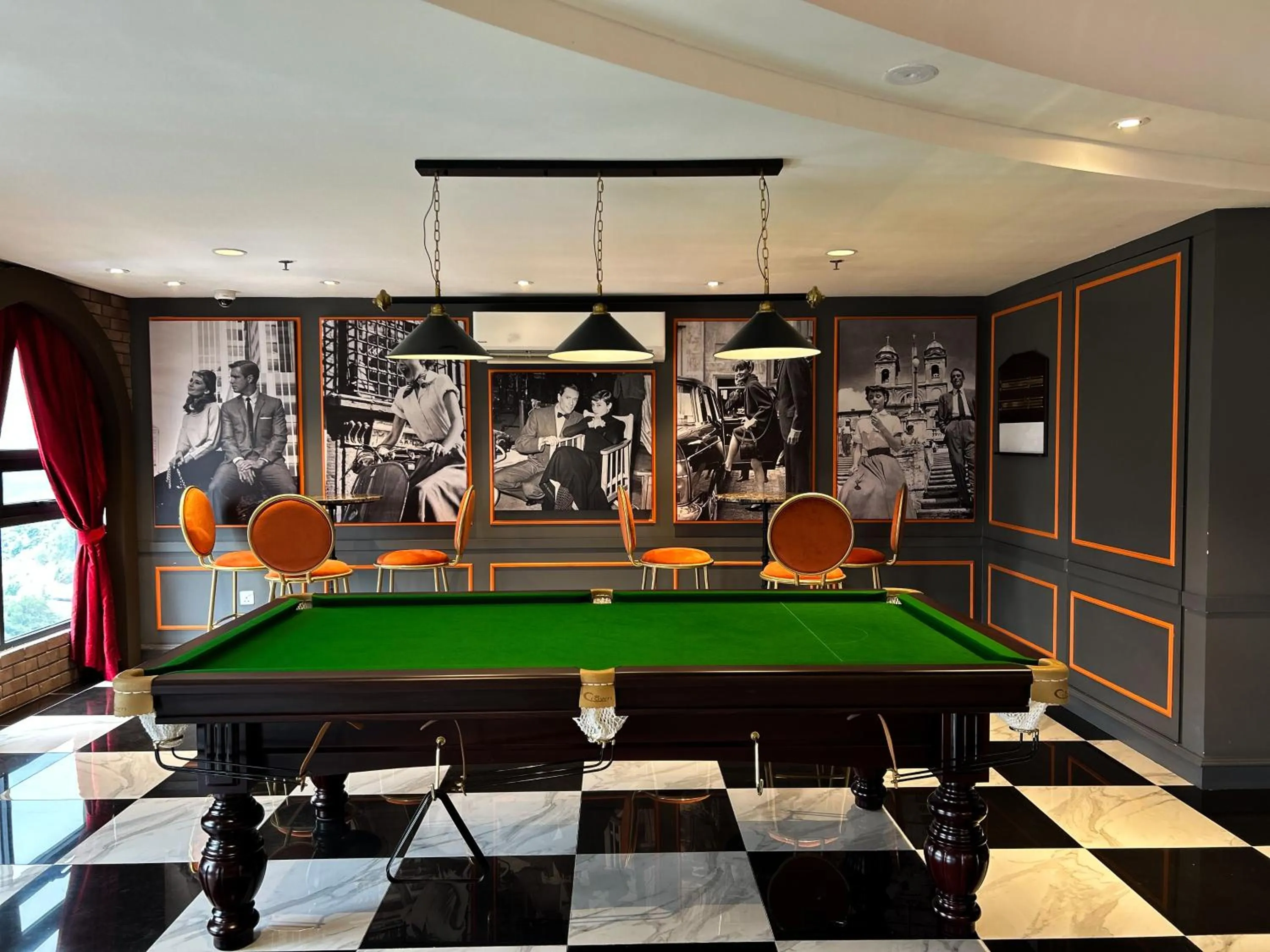 The Paxtonz by Manhattan Group