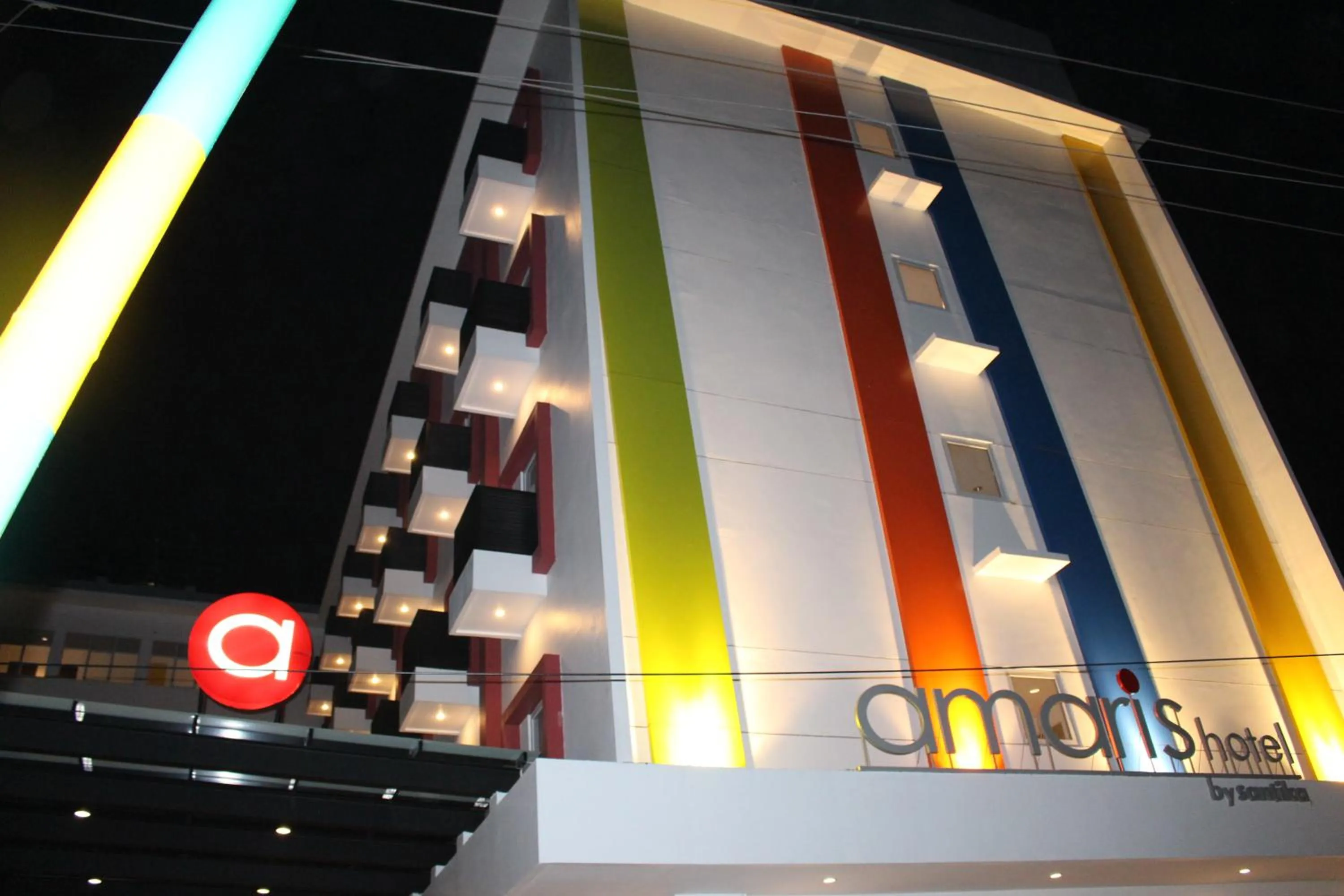 Facade/entrance in Amaris Hotel Bengkulu