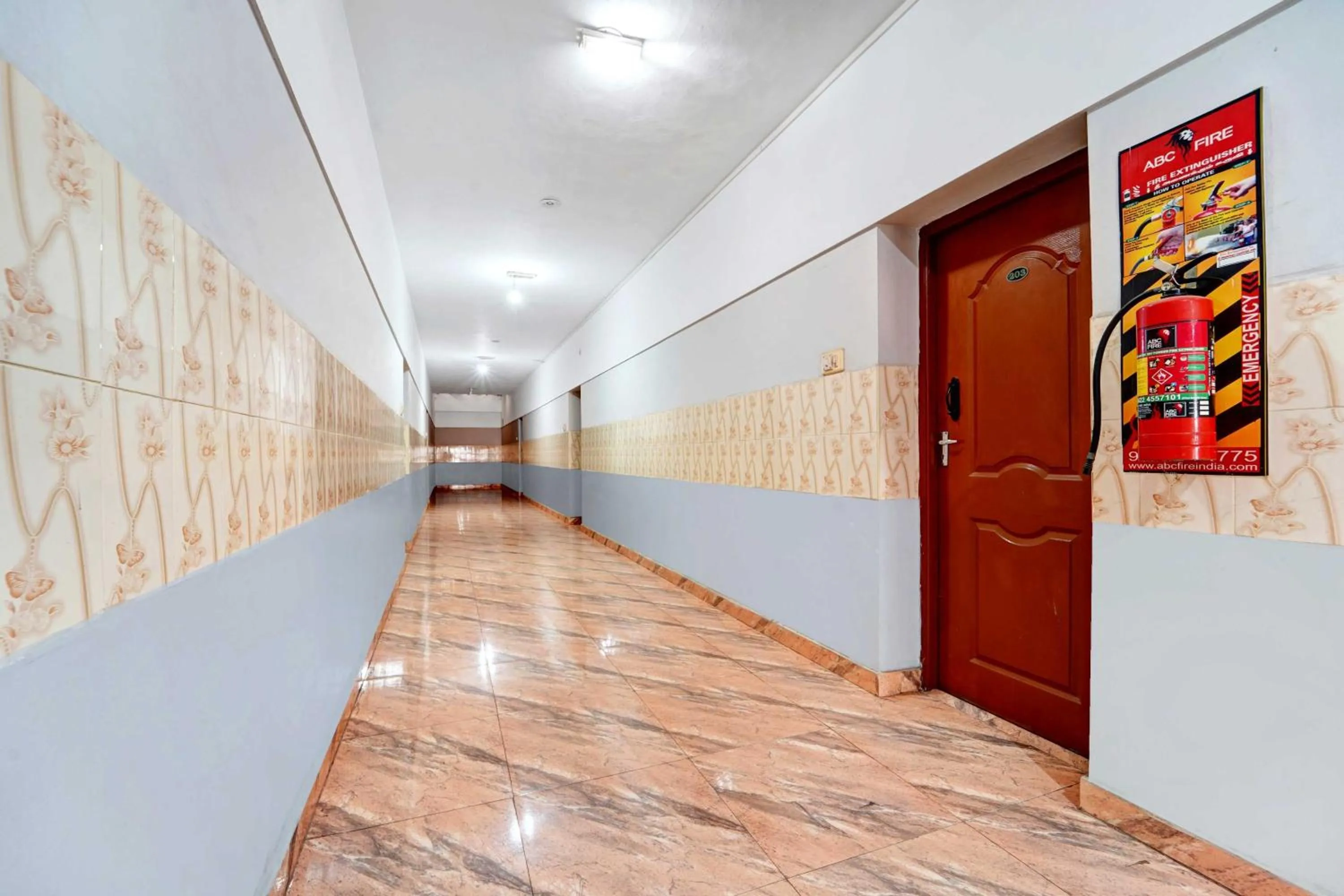 Lobby or reception in Collection O Central Railway Station Tiruppur