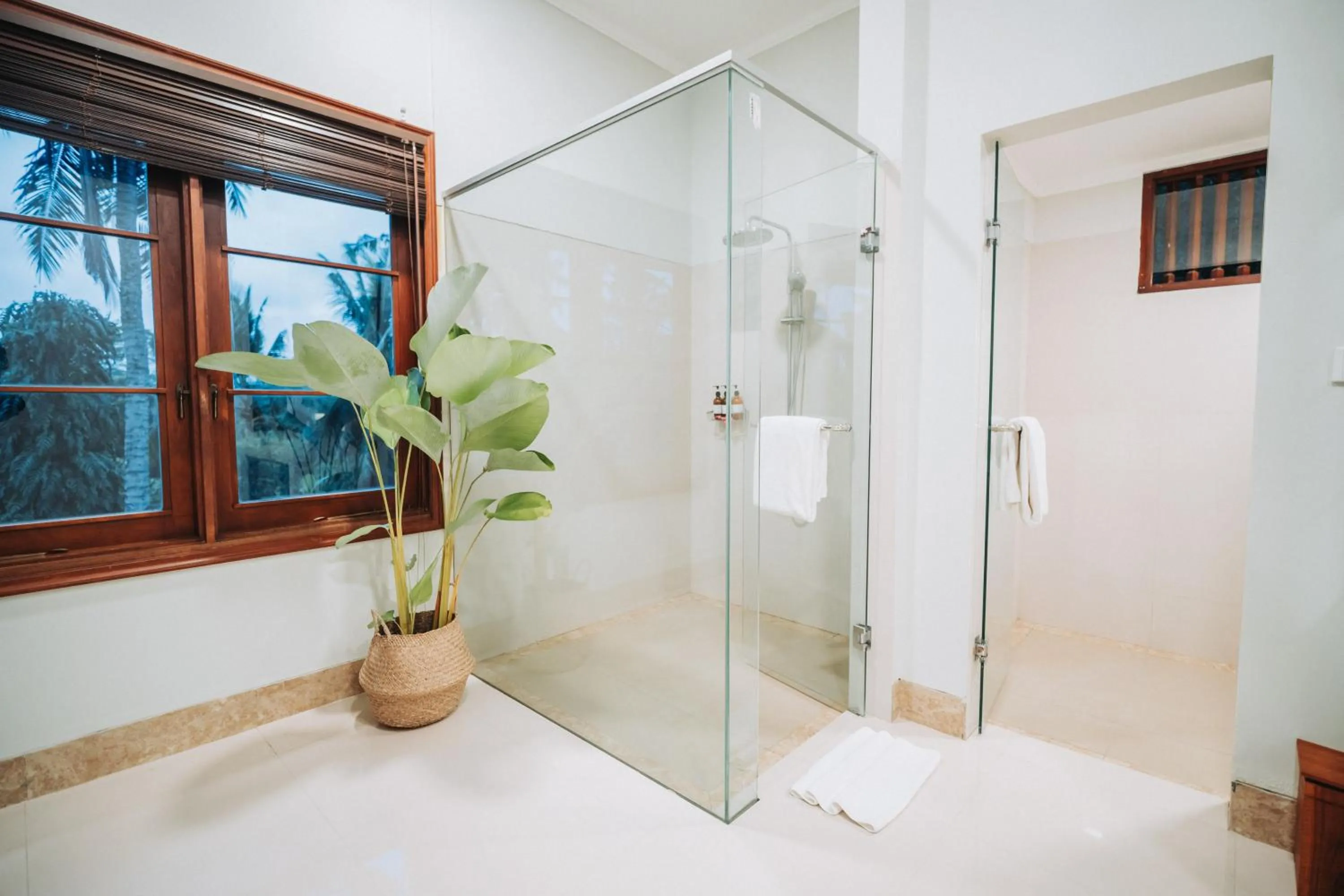 Shower in Bumi Kinar Heritage