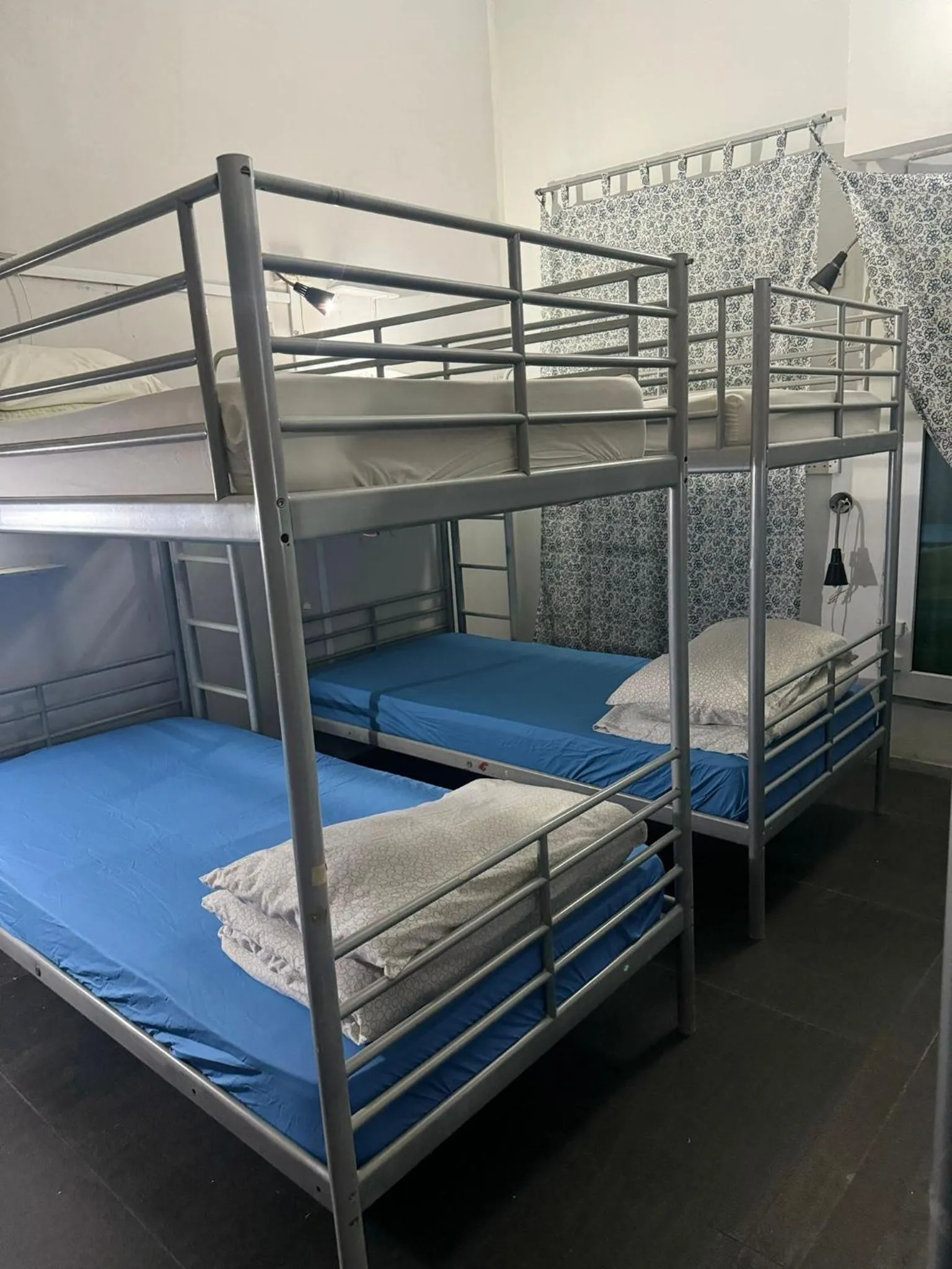 Bed in Royal Lodge @ Pagoda Street