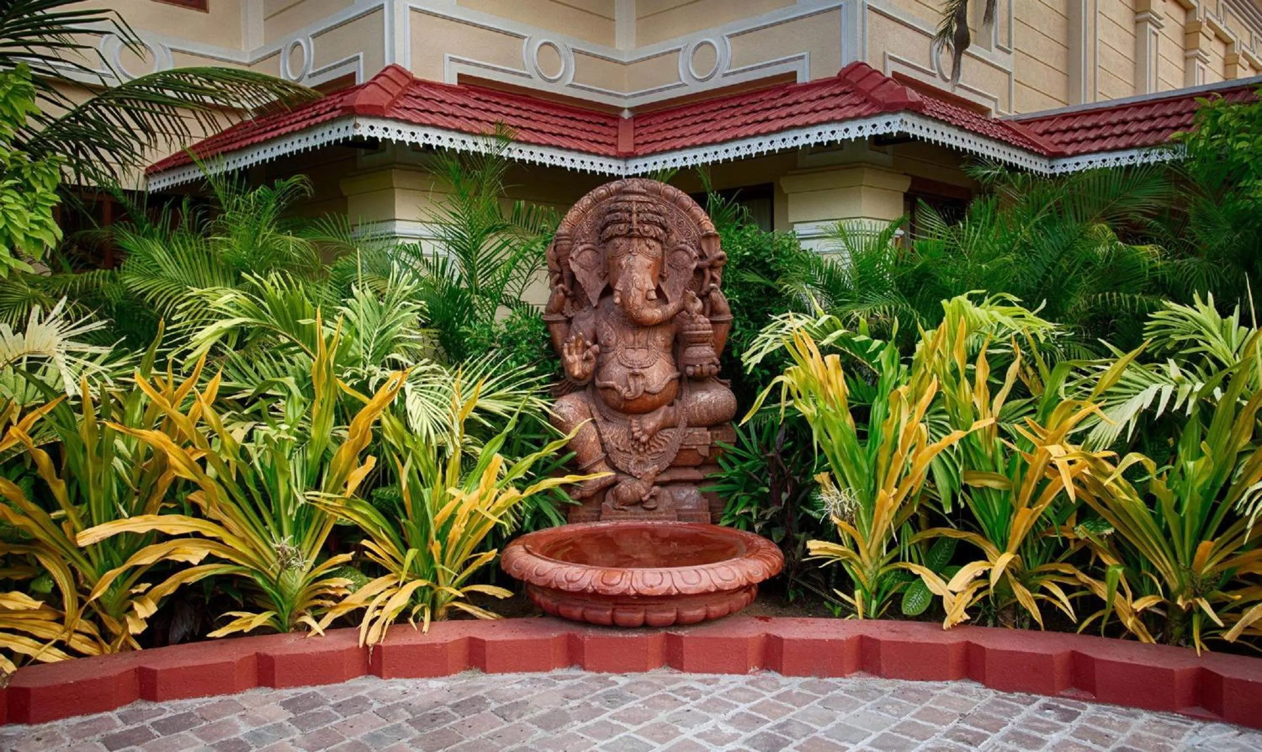 Decorative detail in Regency Lagoon Resort