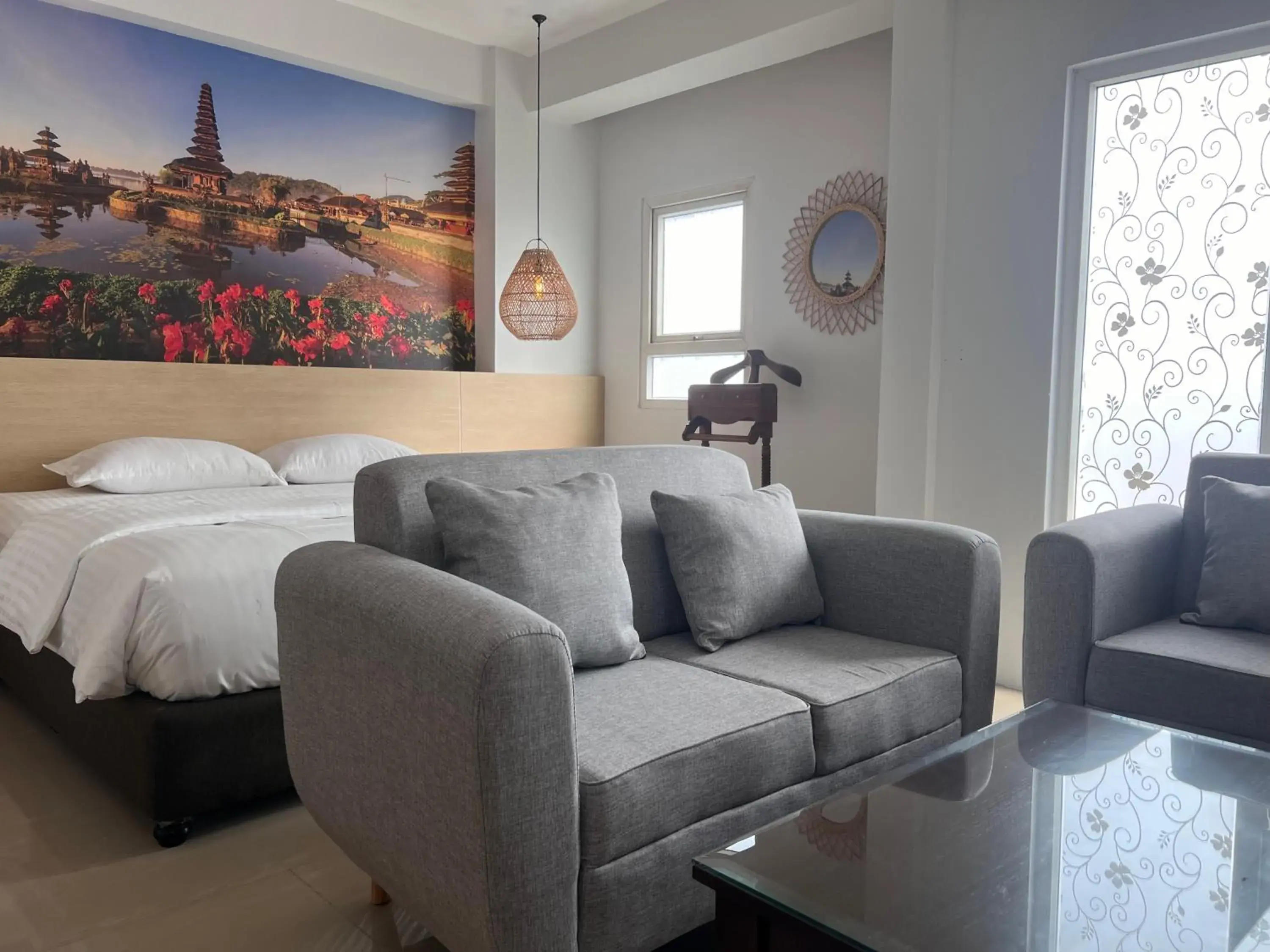 Junior Suite in Fastrooms Bekasi Junior Suite in Fastrooms Bekasi