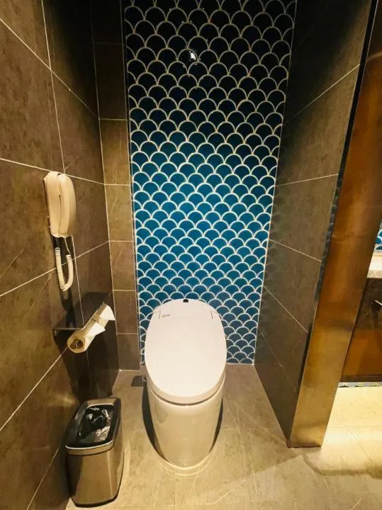 Toilet in Orange Crystal Qingdao Jimo Ancient City Hotel