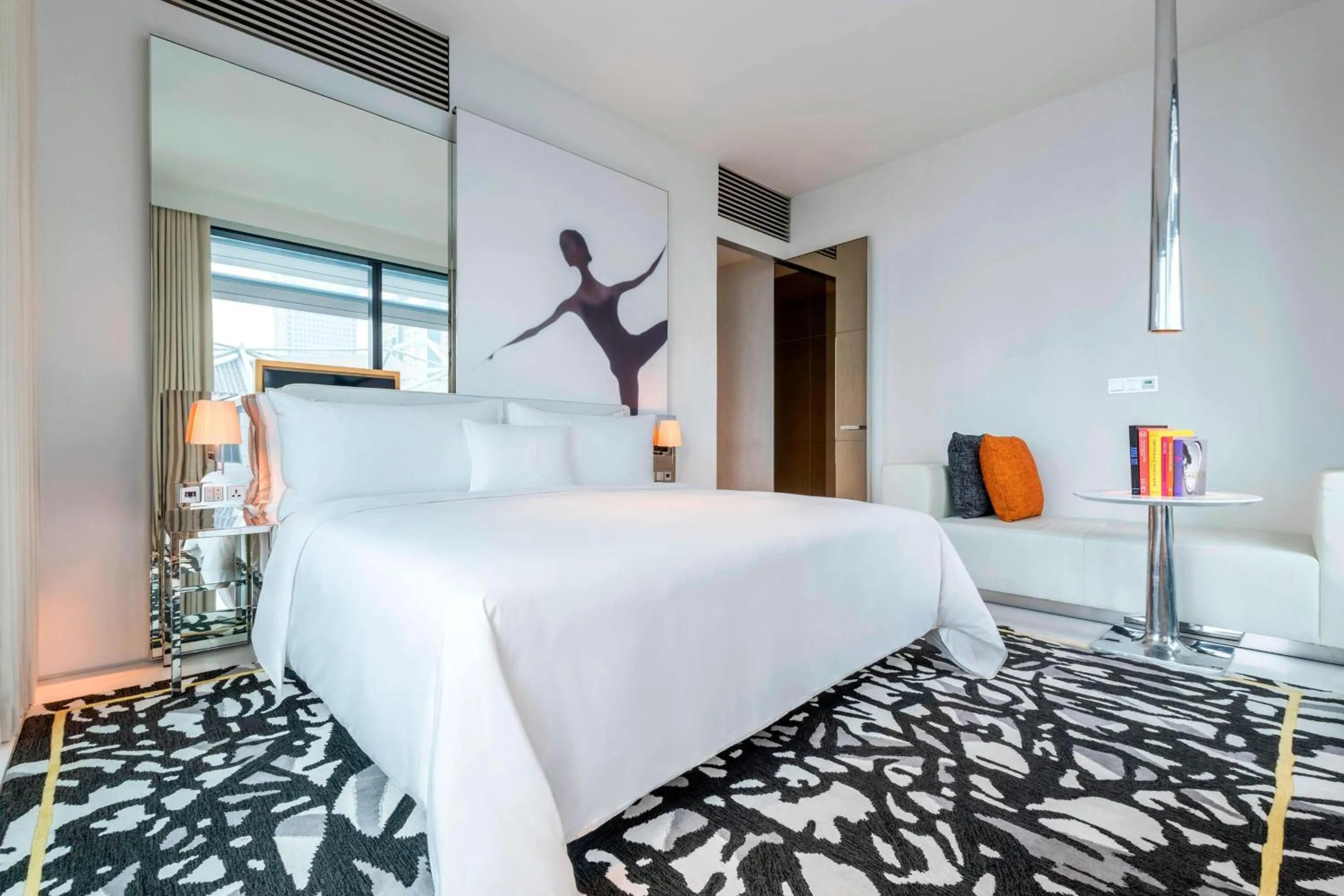 Bedroom, Bed in JW Marriott Hotel Singapore South Beach