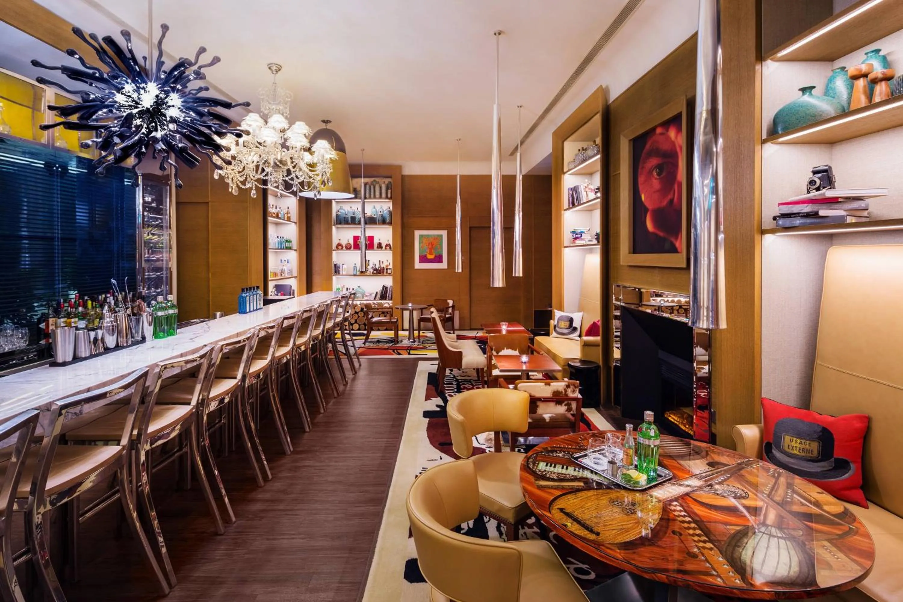 Restaurant/places to eat in JW Marriott Hotel Singapore South Beach