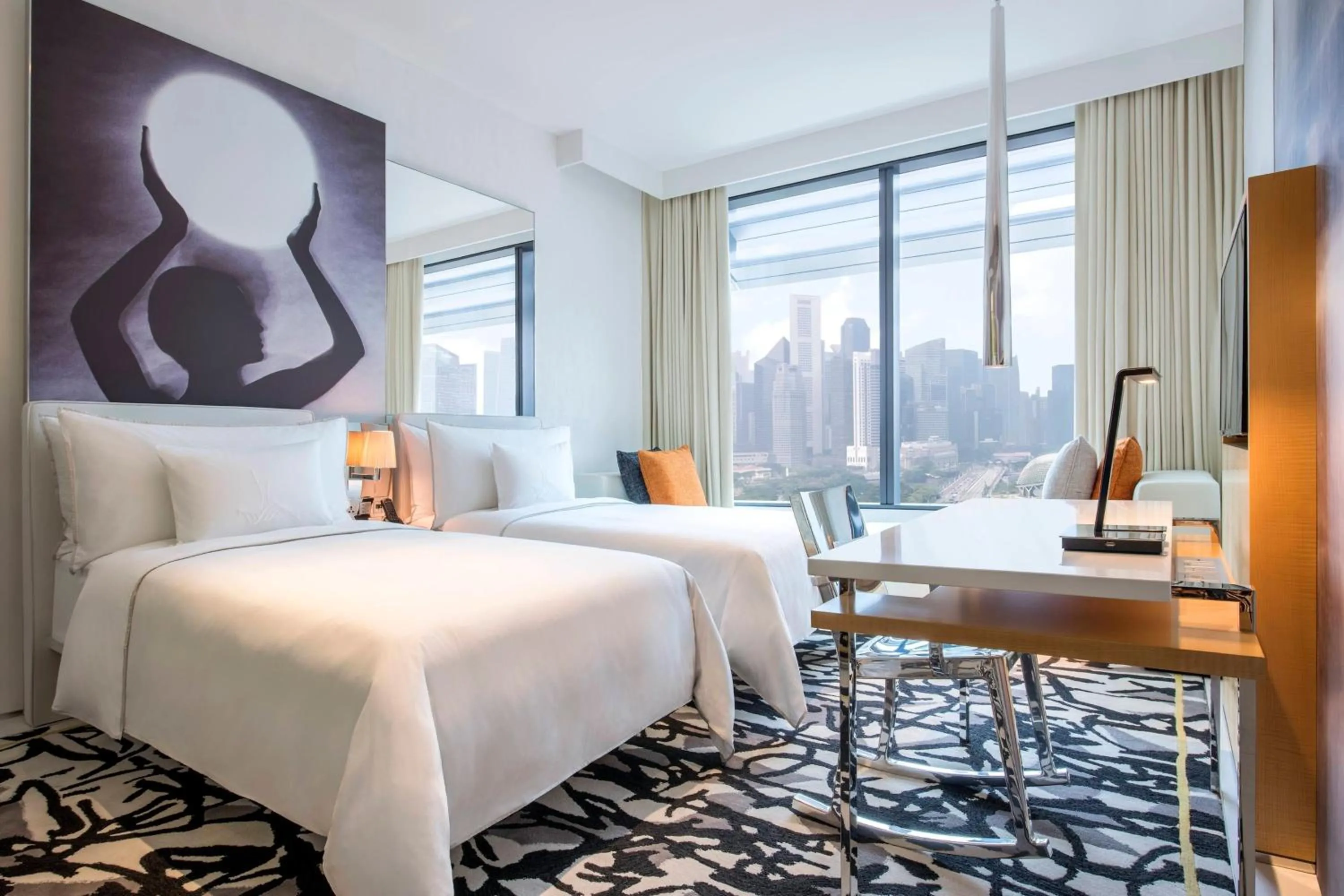 Photo of the whole room, Bed in JW Marriott Hotel Singapore South Beach