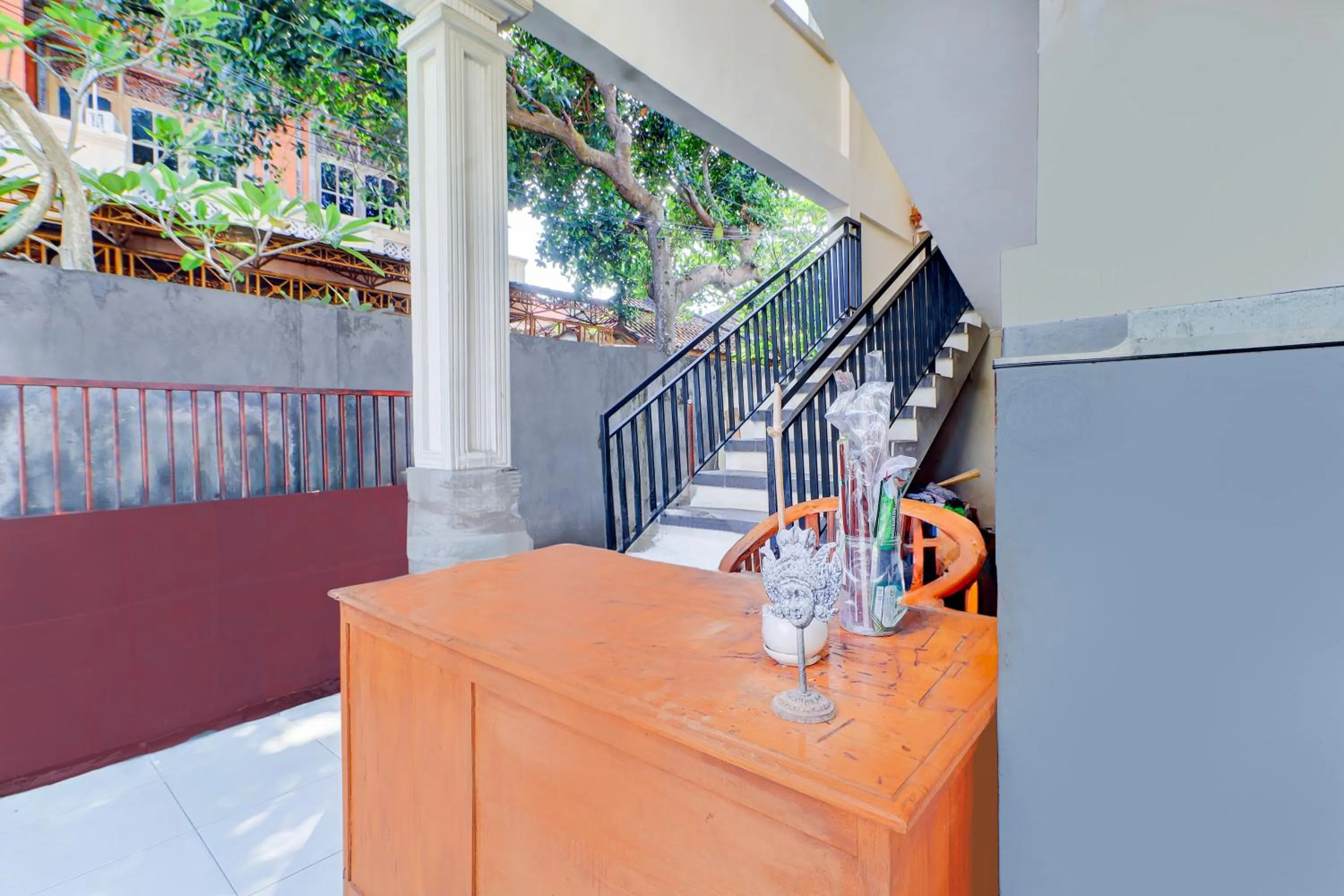 Lobby or reception in Collection O Budget Door Legian Inn @Poppies Road