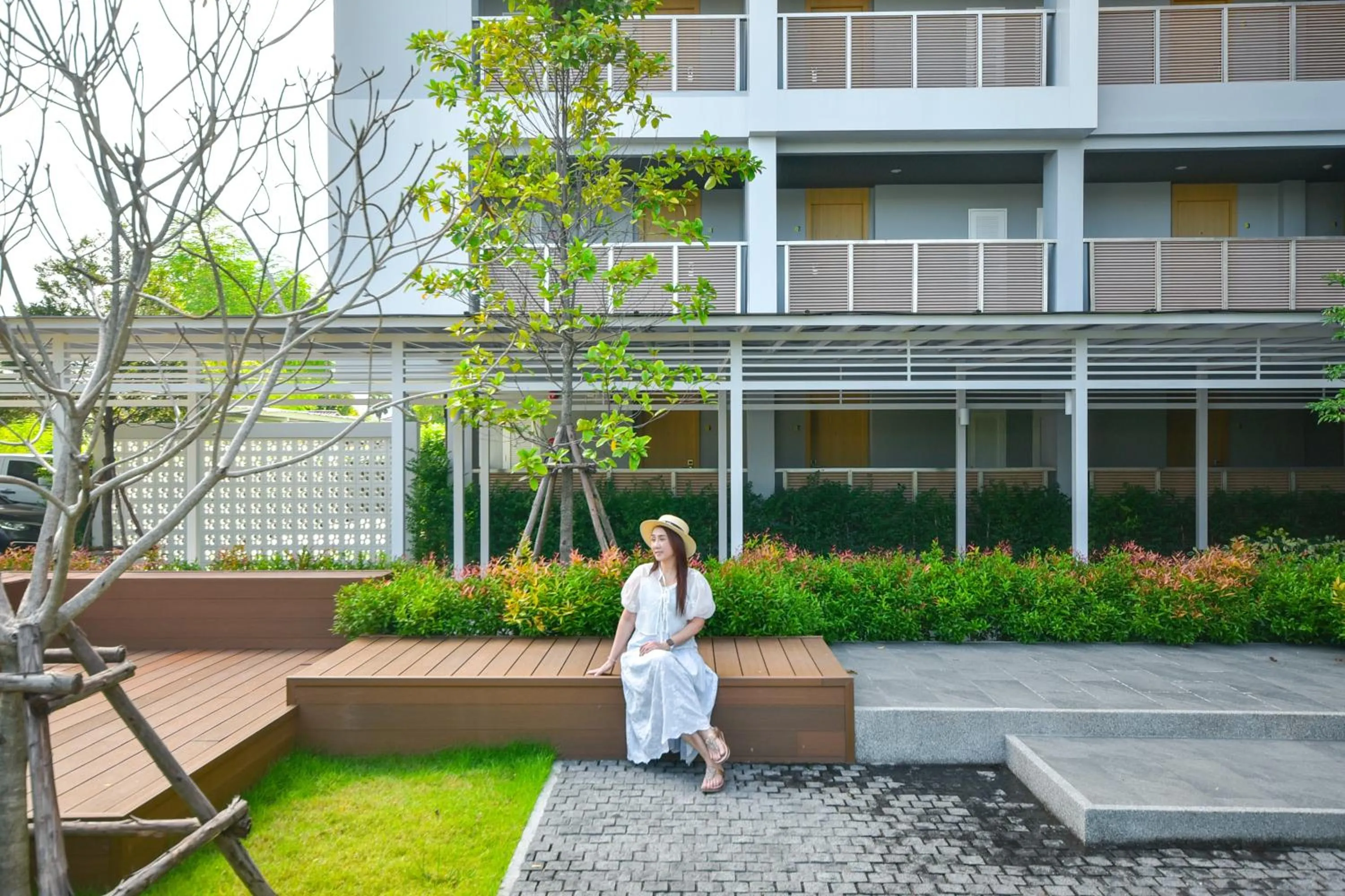 Garden in The Kite Hotel Bangsaen by Koko