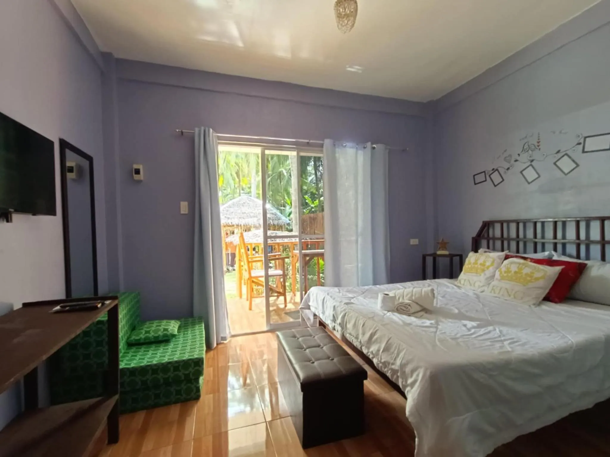 Bed in MARIA GUEST House