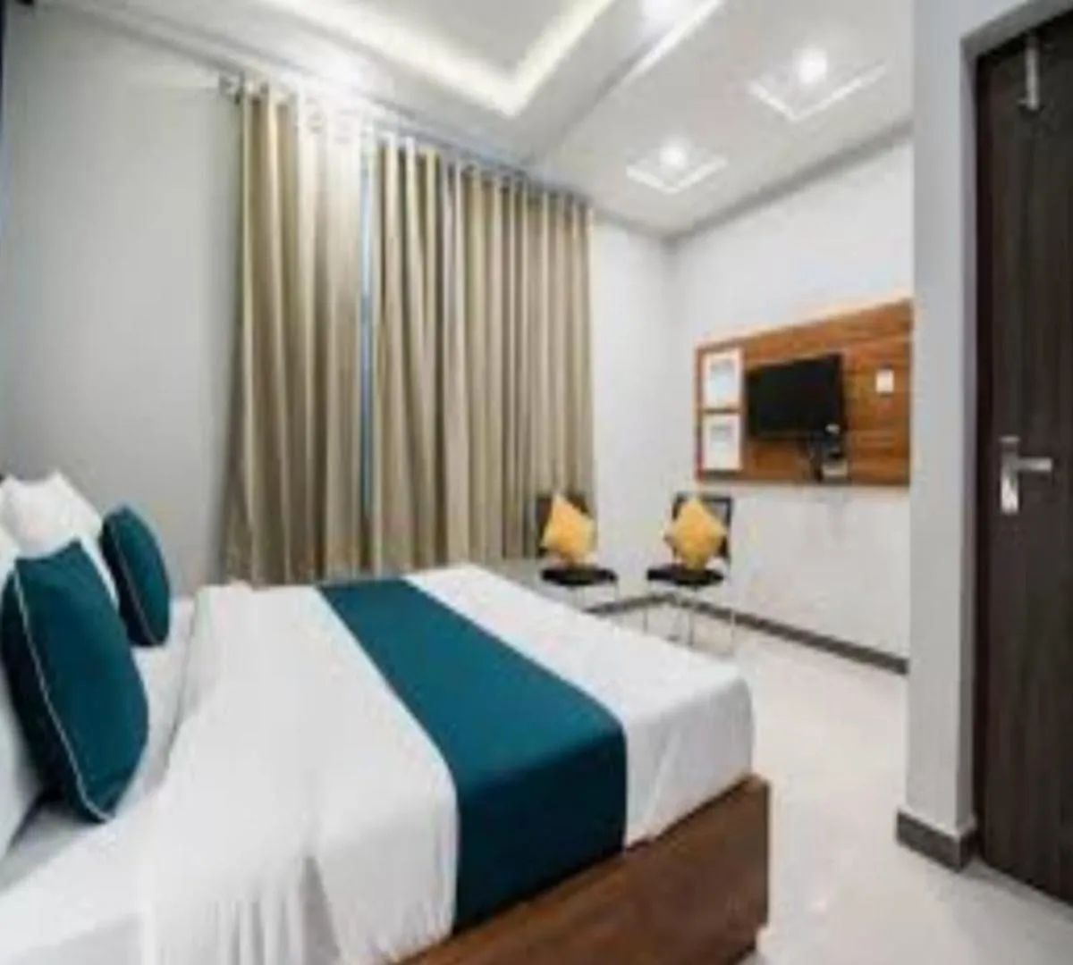 Bed in Hotel Namo Gange