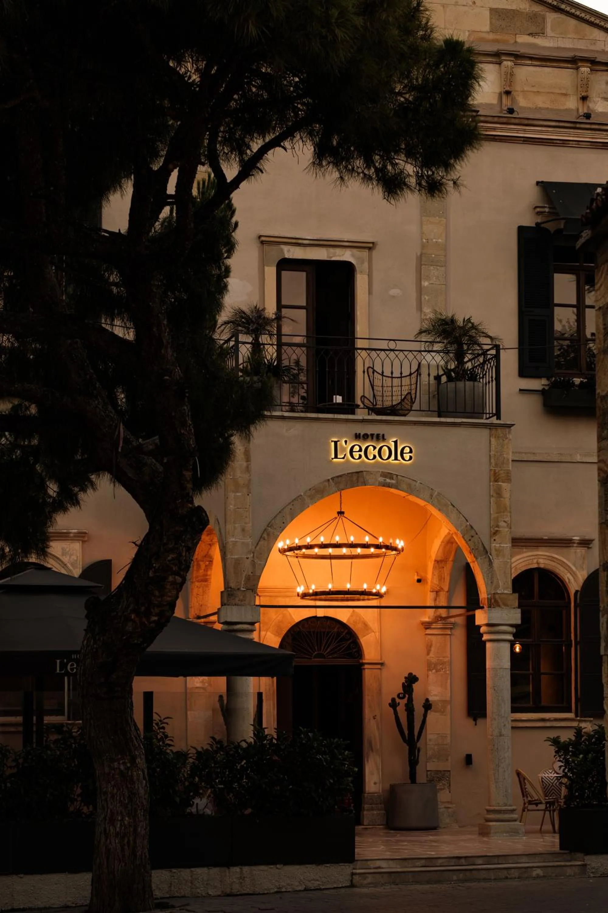 Property building in Lecole Hotel By Cityloft