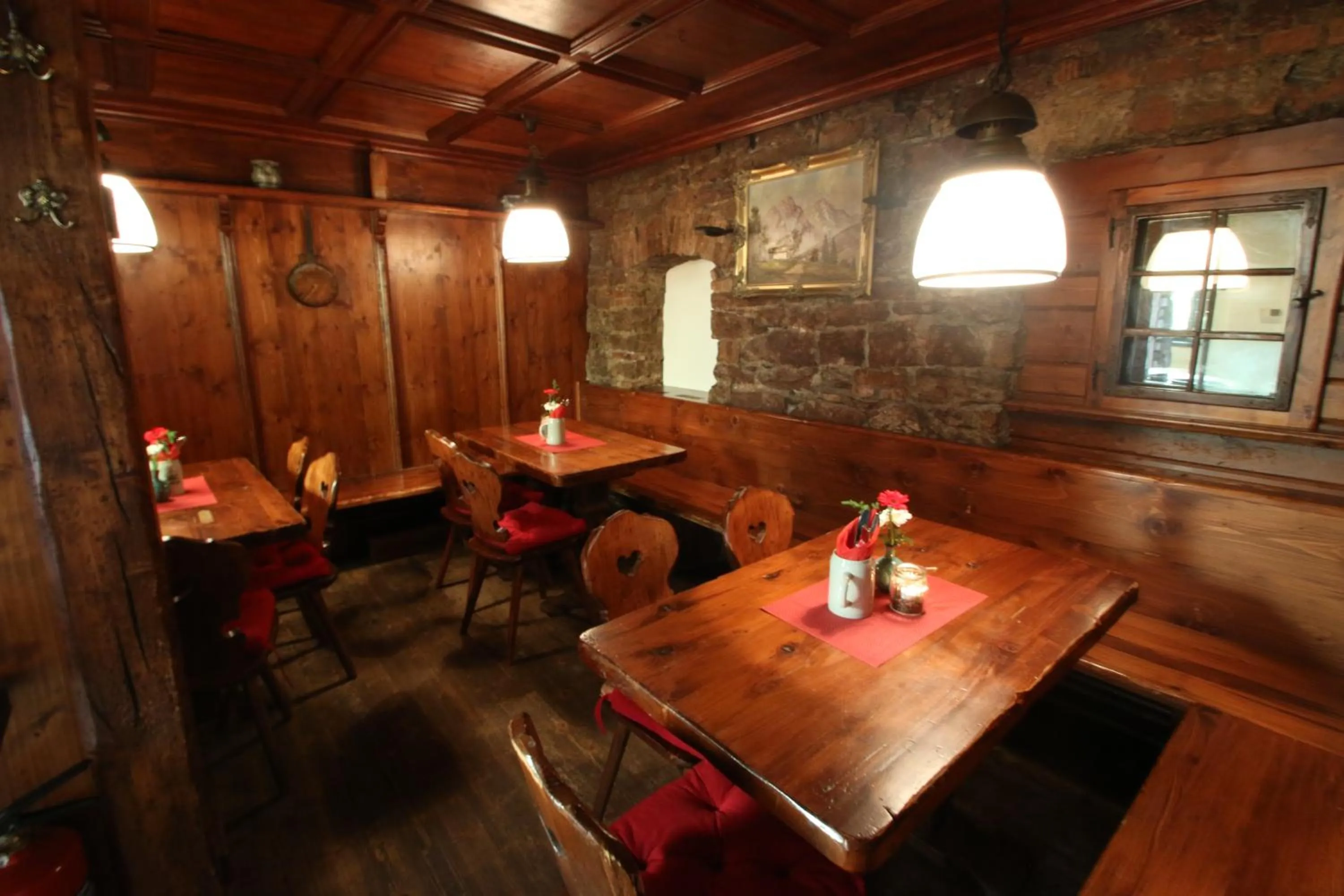 Restaurant/places to eat in Hotel Sudpfanne