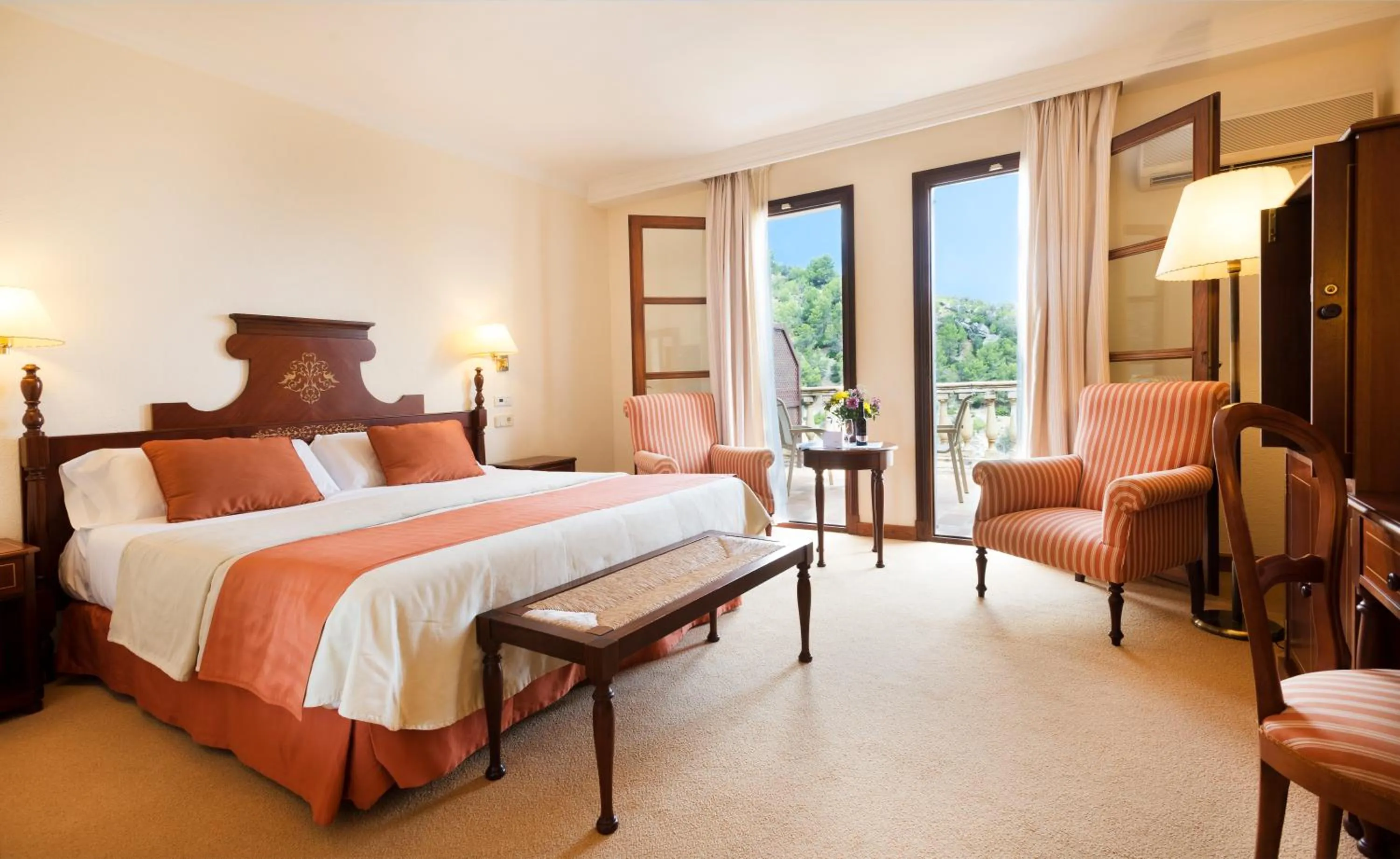 Photo of the whole room, Bed in Es Moli Hotel