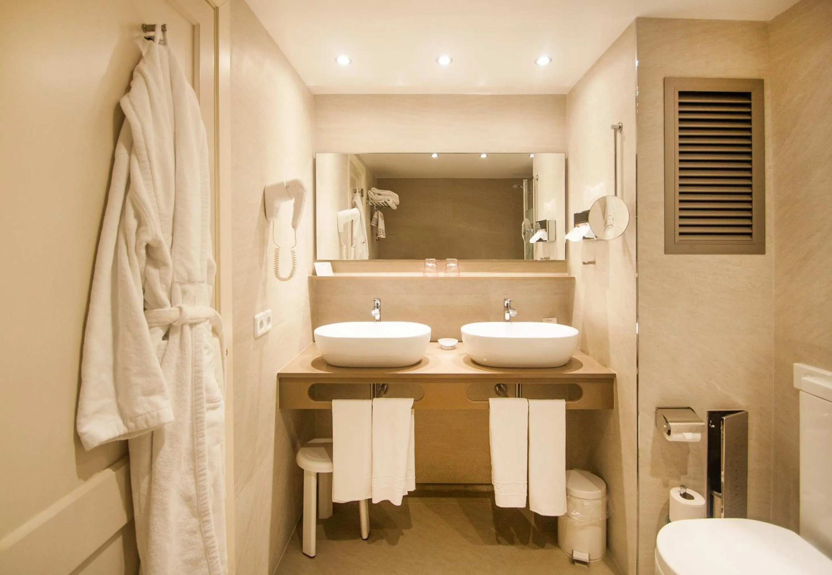 Bathroom in Es Moli Hotel