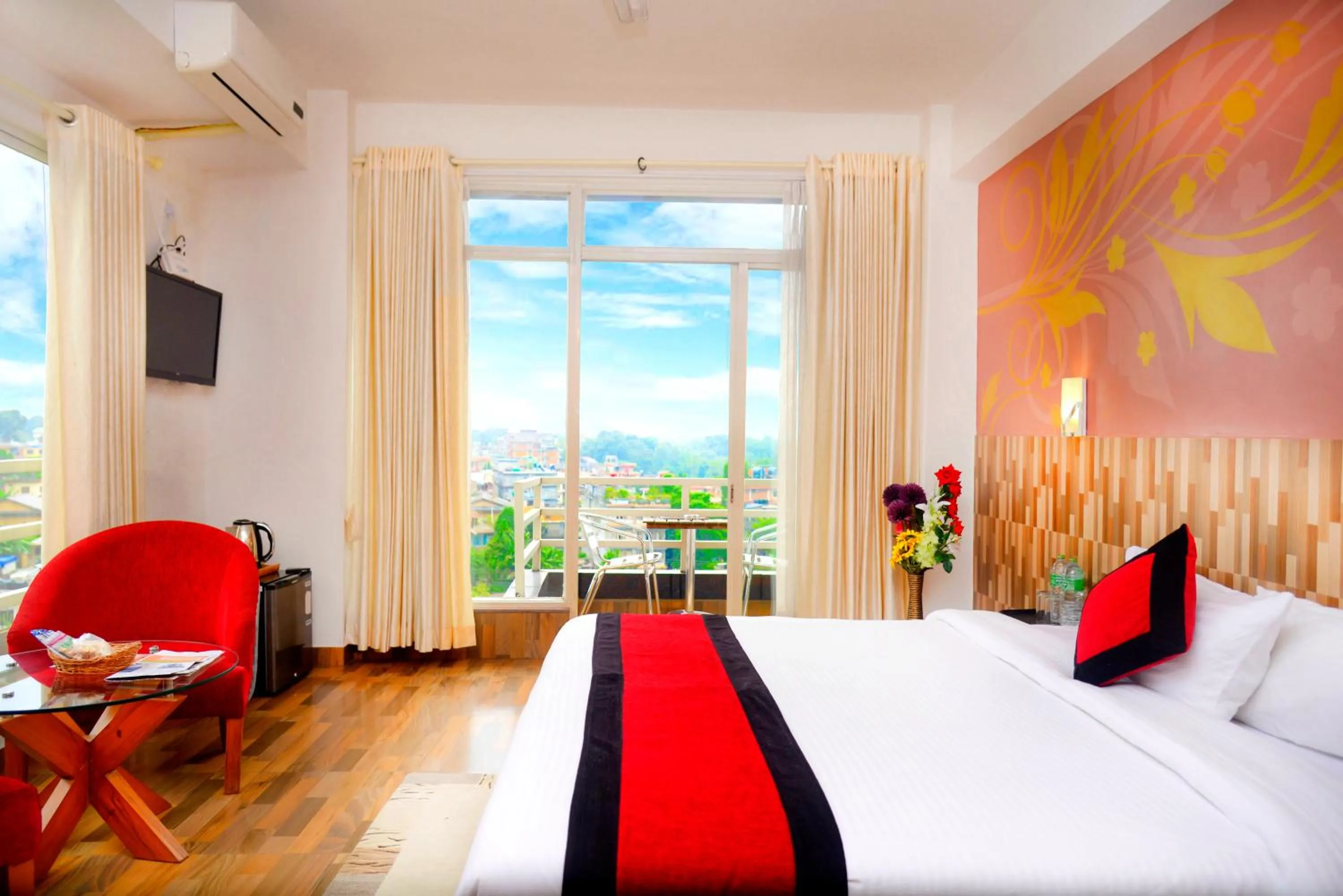 Bedroom, Bed in Hotel City Inn - Mountain View