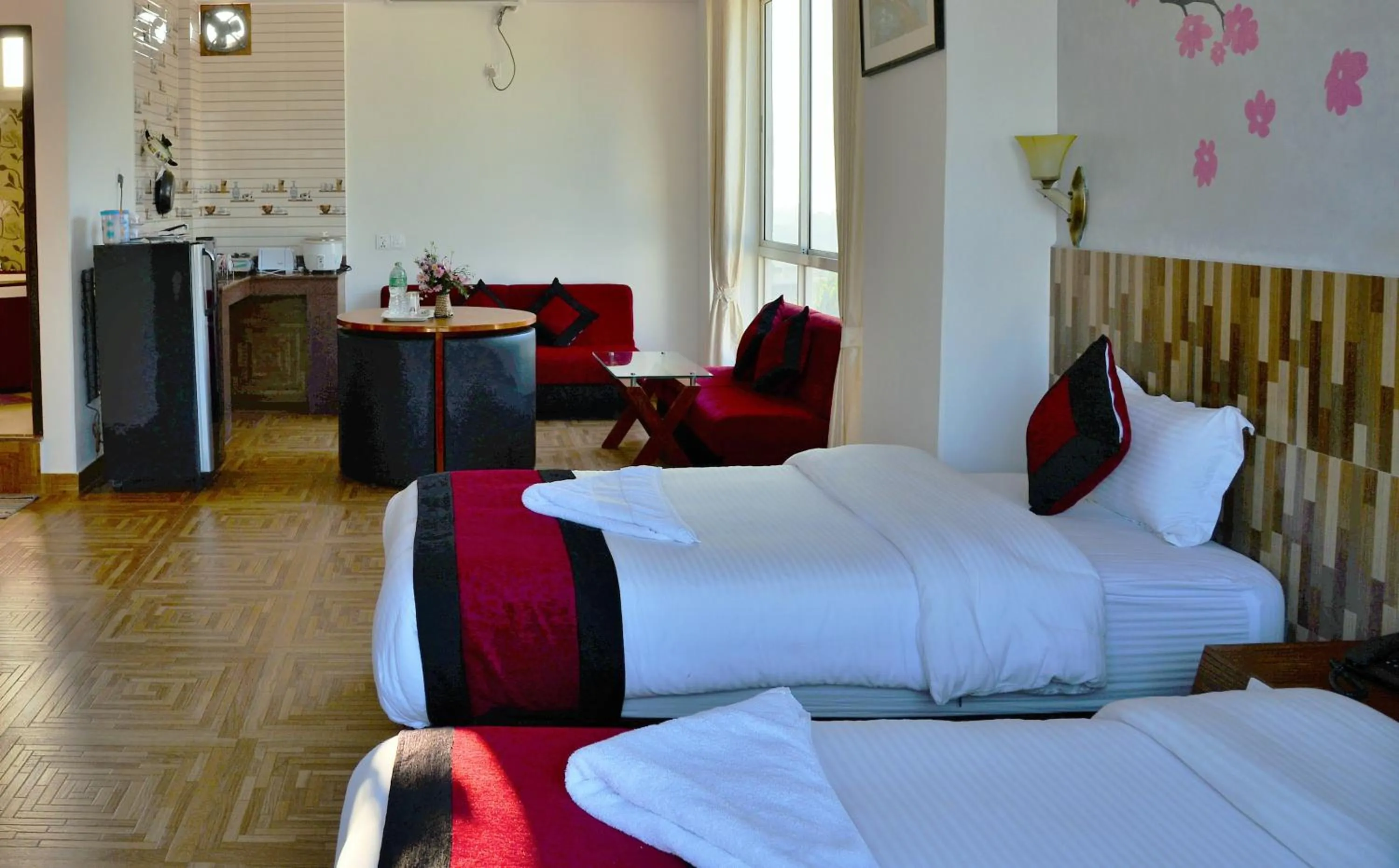 Bedroom, Bed in Hotel City Inn - Mountain View