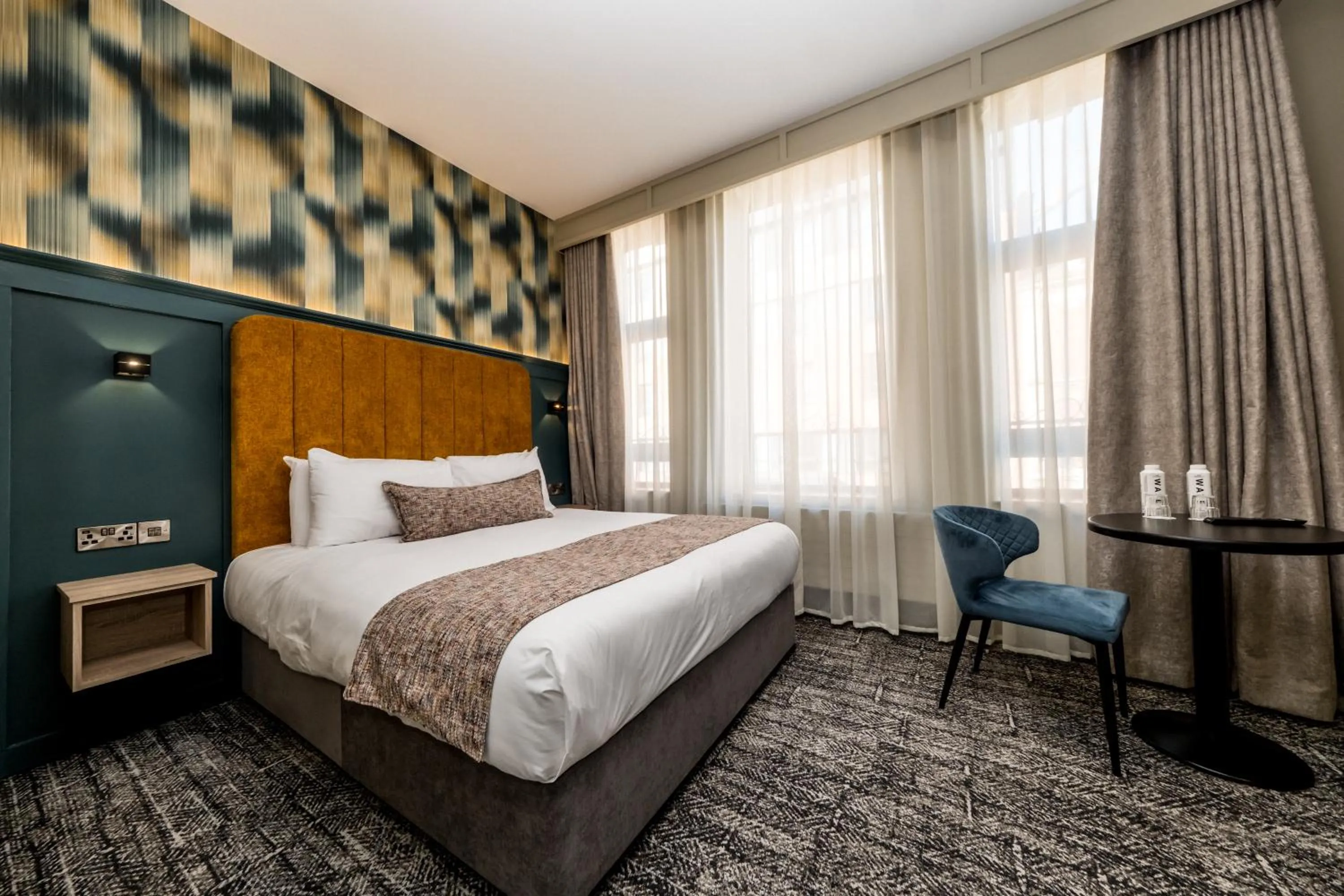 Bedroom, Bed in The Maiden City Hotel