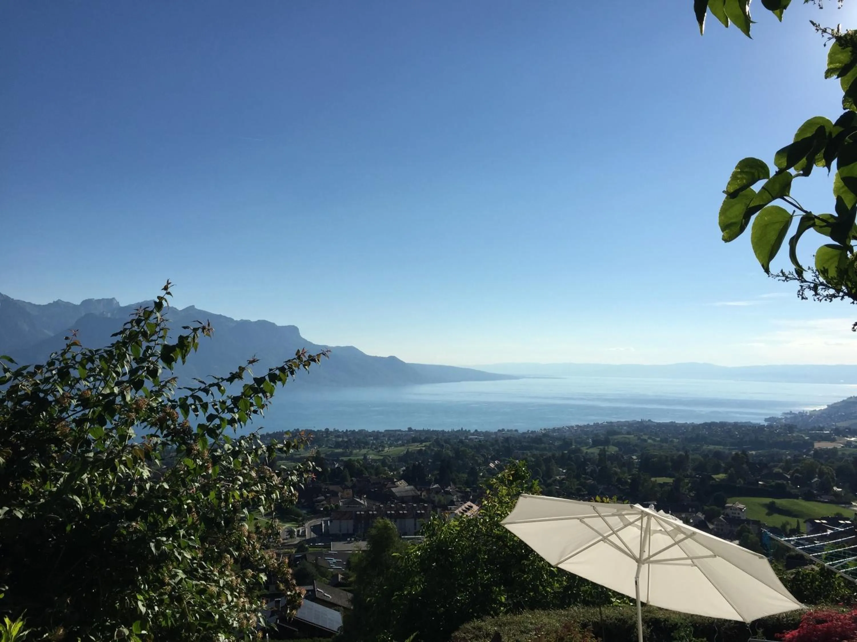 Summer in Magie Du Léman