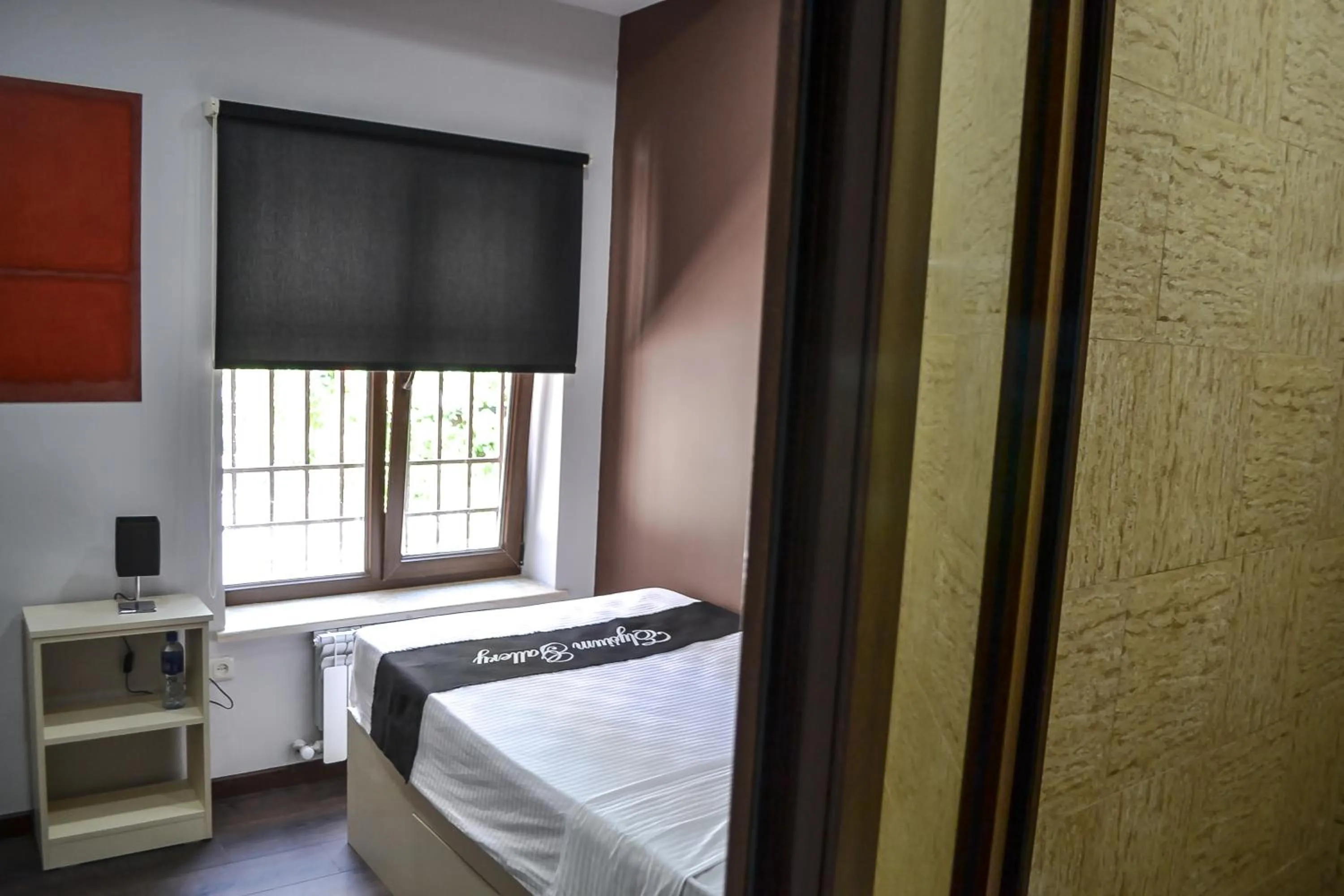 Shower, Bed in Elysium Gallery Hotel