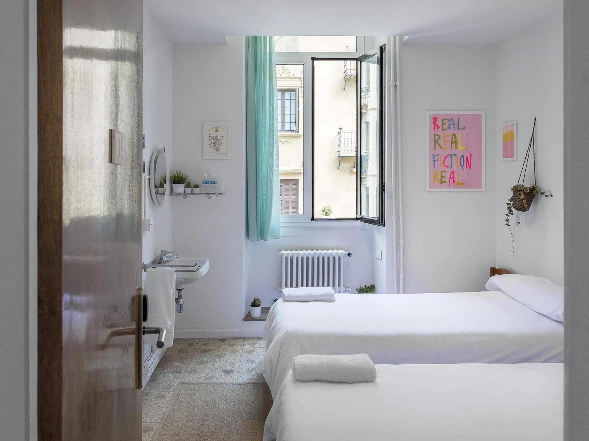 Bedroom, Bed in A Room In The City Hostel