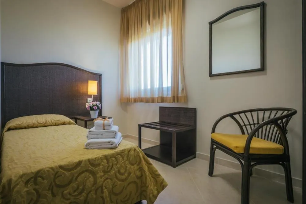 Bedroom, Bed in Hotel Costa Azul