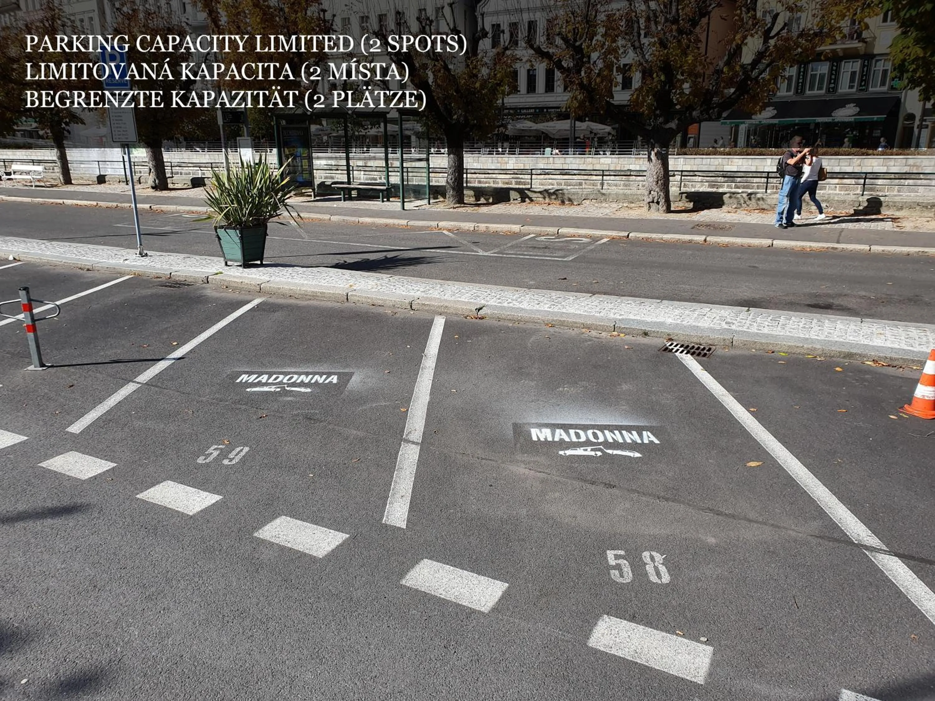 Parking in Madonna Apartments