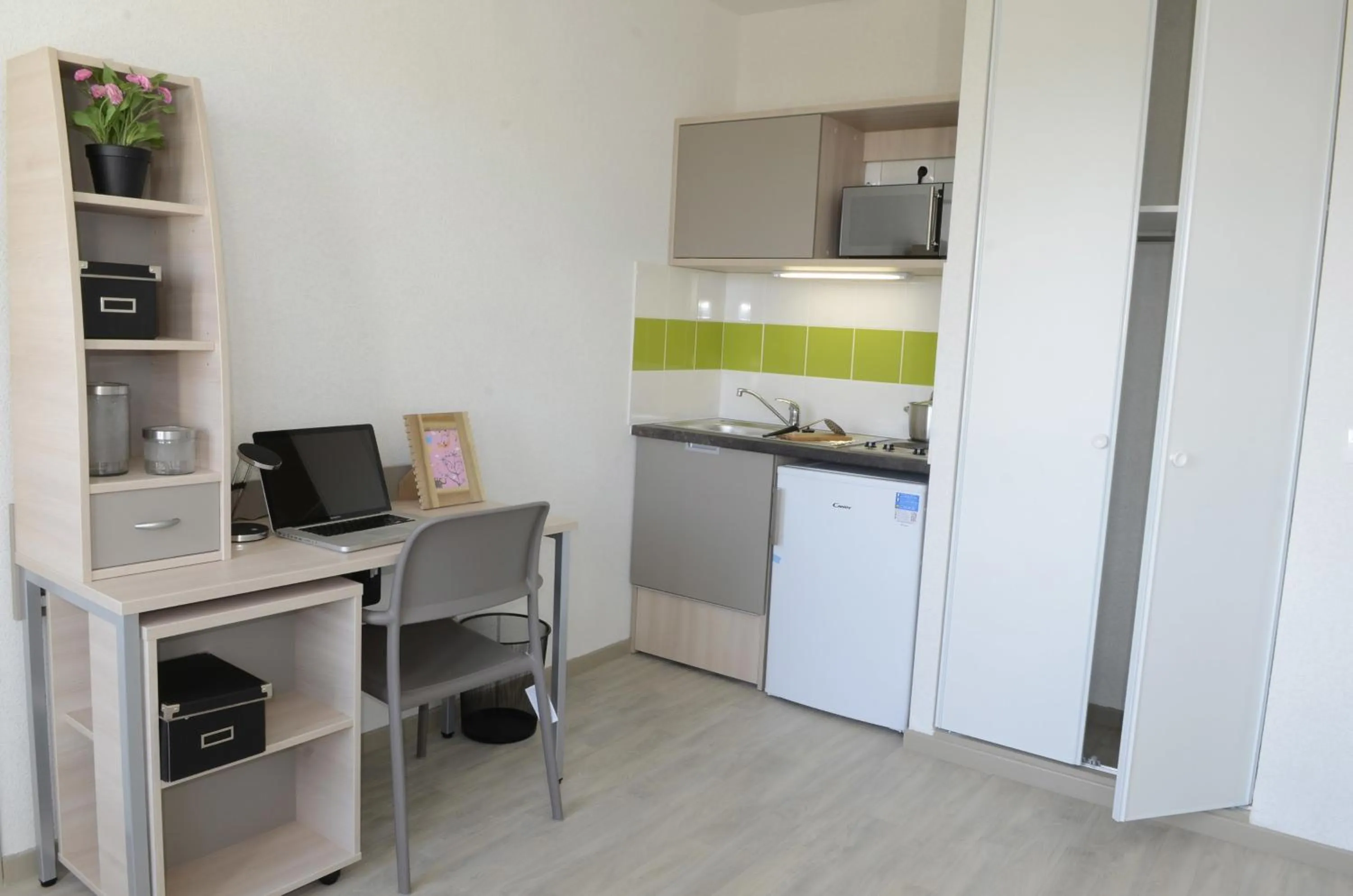 Kitchen or kitchenette in Apparteo Nancy