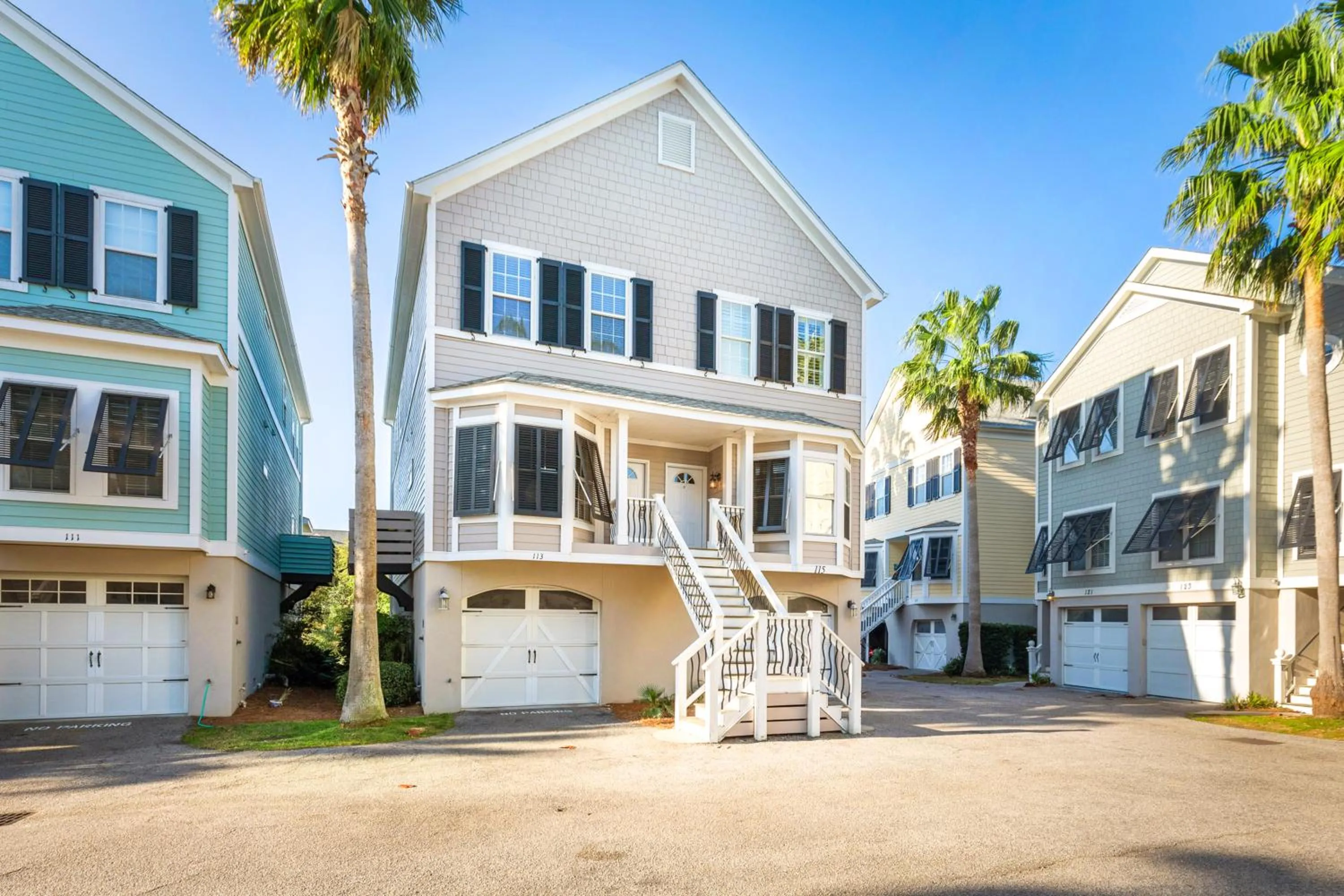 113 Waters Edge Community