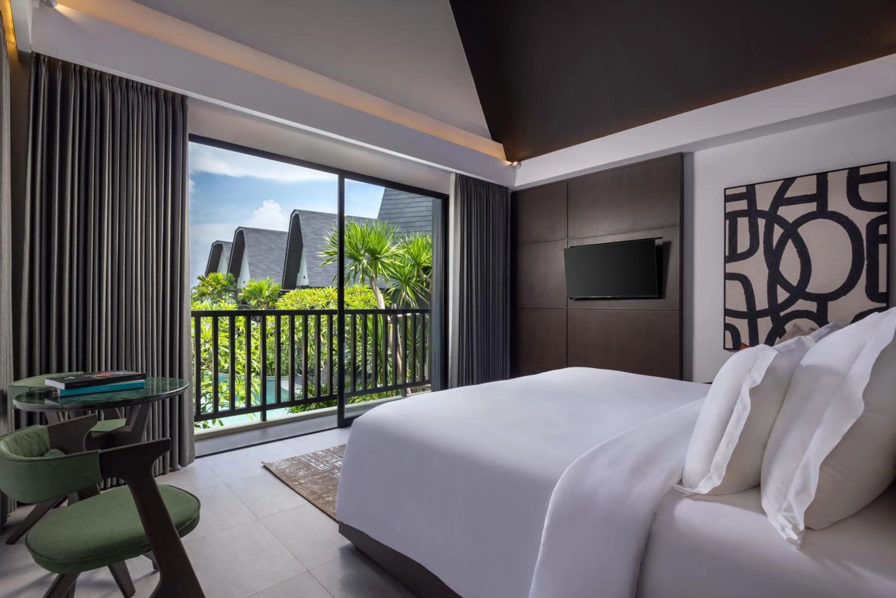 Bedroom, Bed in Quenzo Beach Resort