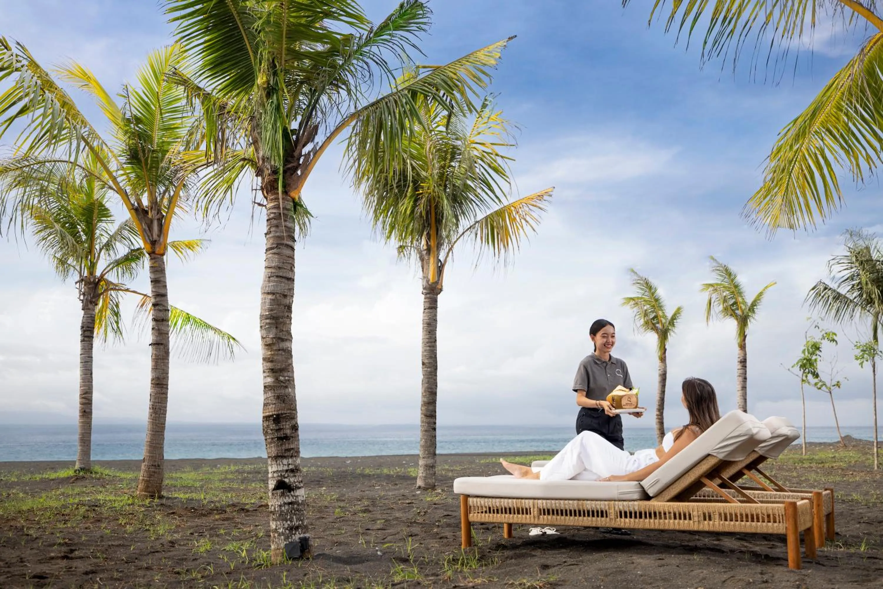 Beach in Quenzo Beach Resort