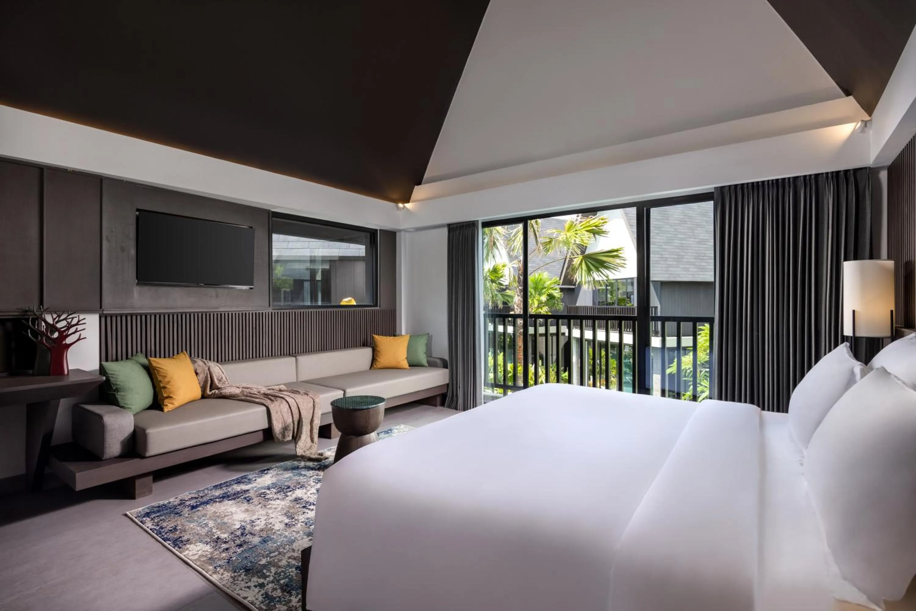 Bedroom, Bed in Quenzo Beach Resort