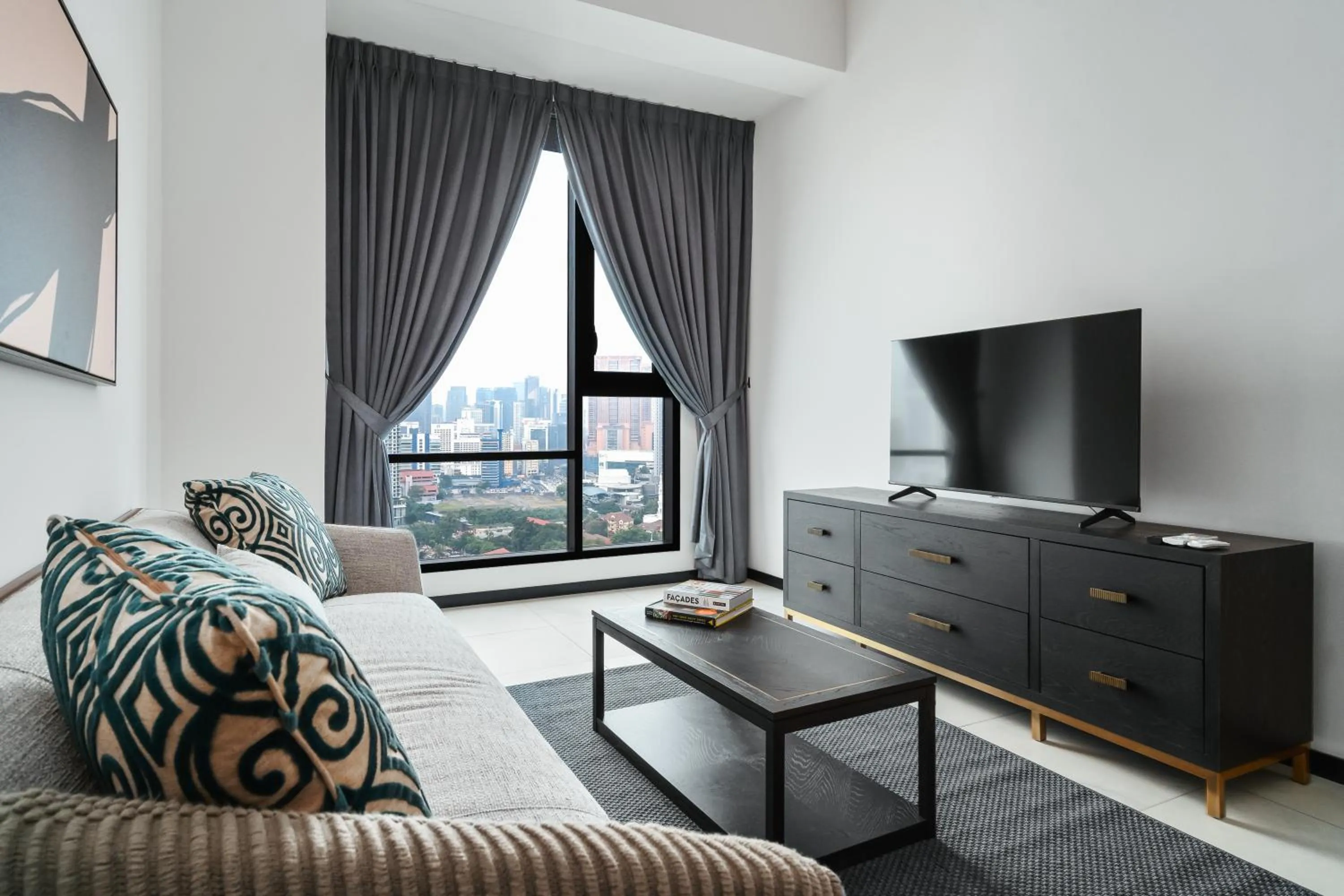 TV and multimedia in Opus by Soulasia