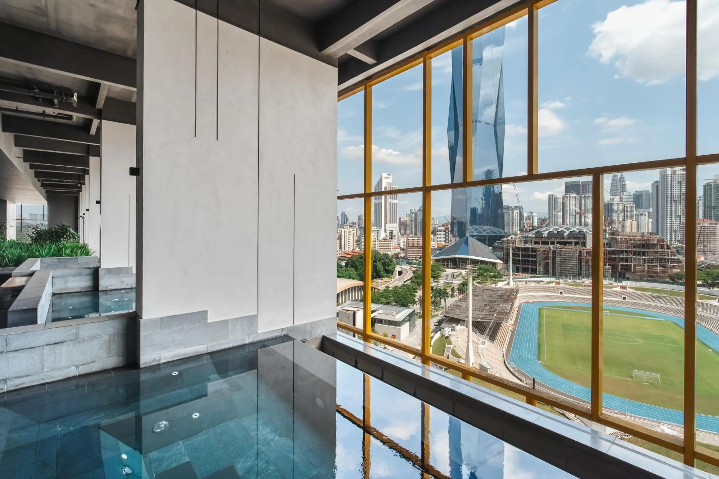 Area and facilities in Opus by Soulasia