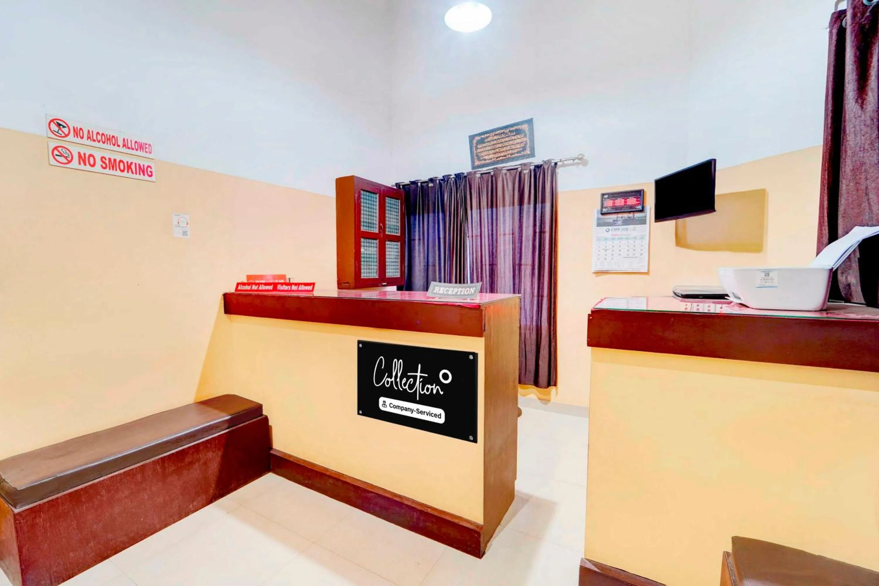 Lobby or reception in Collection O Kunnamangalam Near Bus Stand