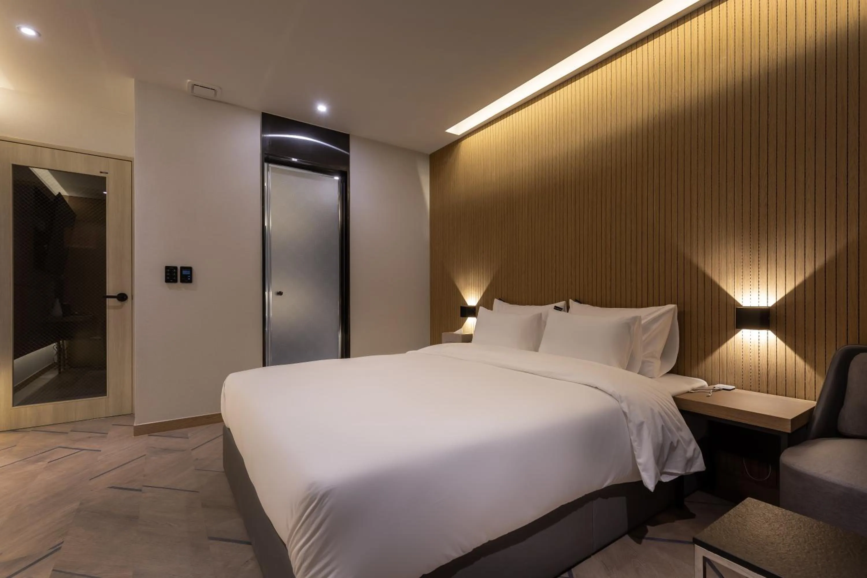 Bed in 21 Heritage Hotel