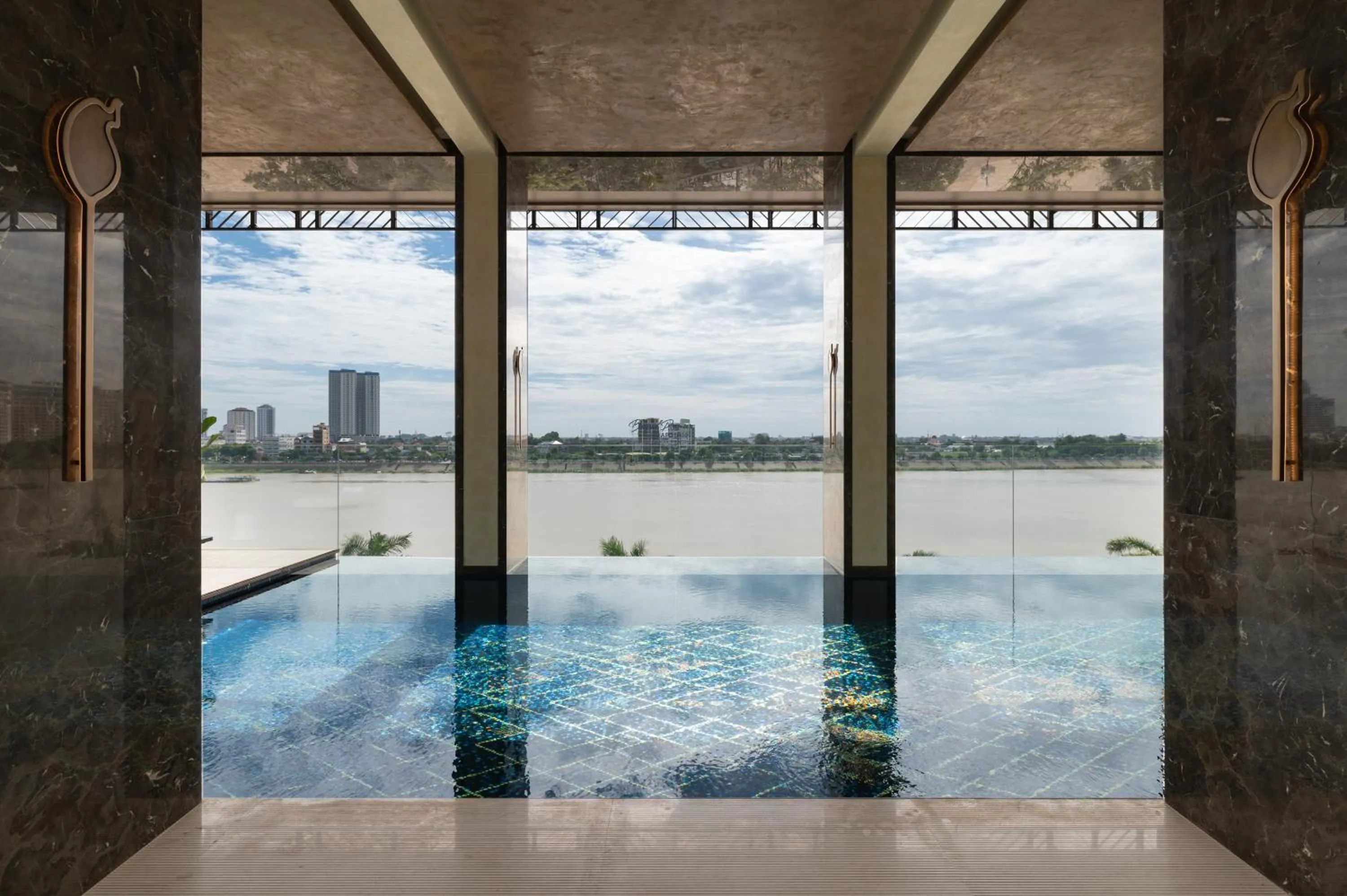 Swimming pool in SOMA HOTEL Riverside