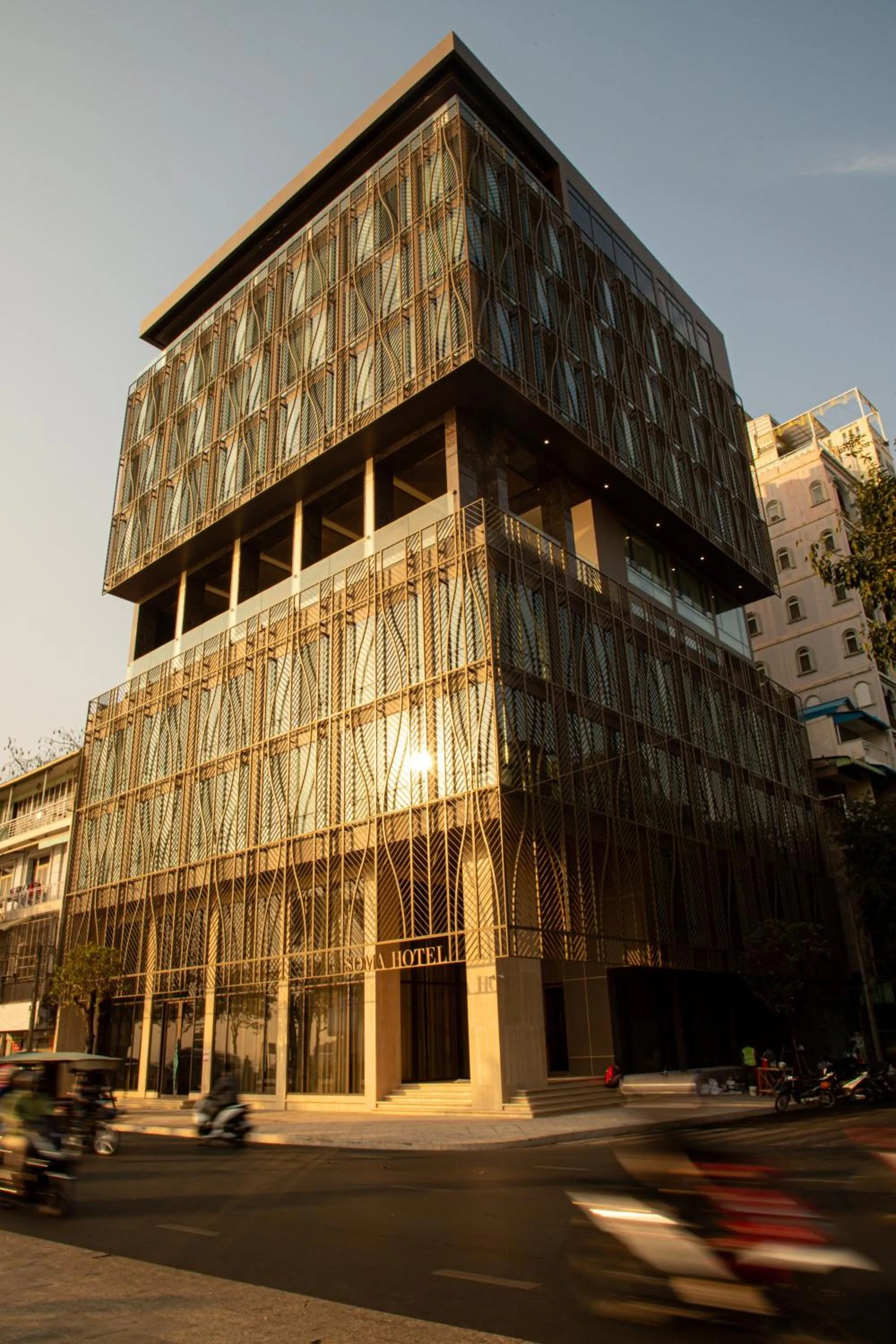 Property building in SOMA HOTEL Riverside