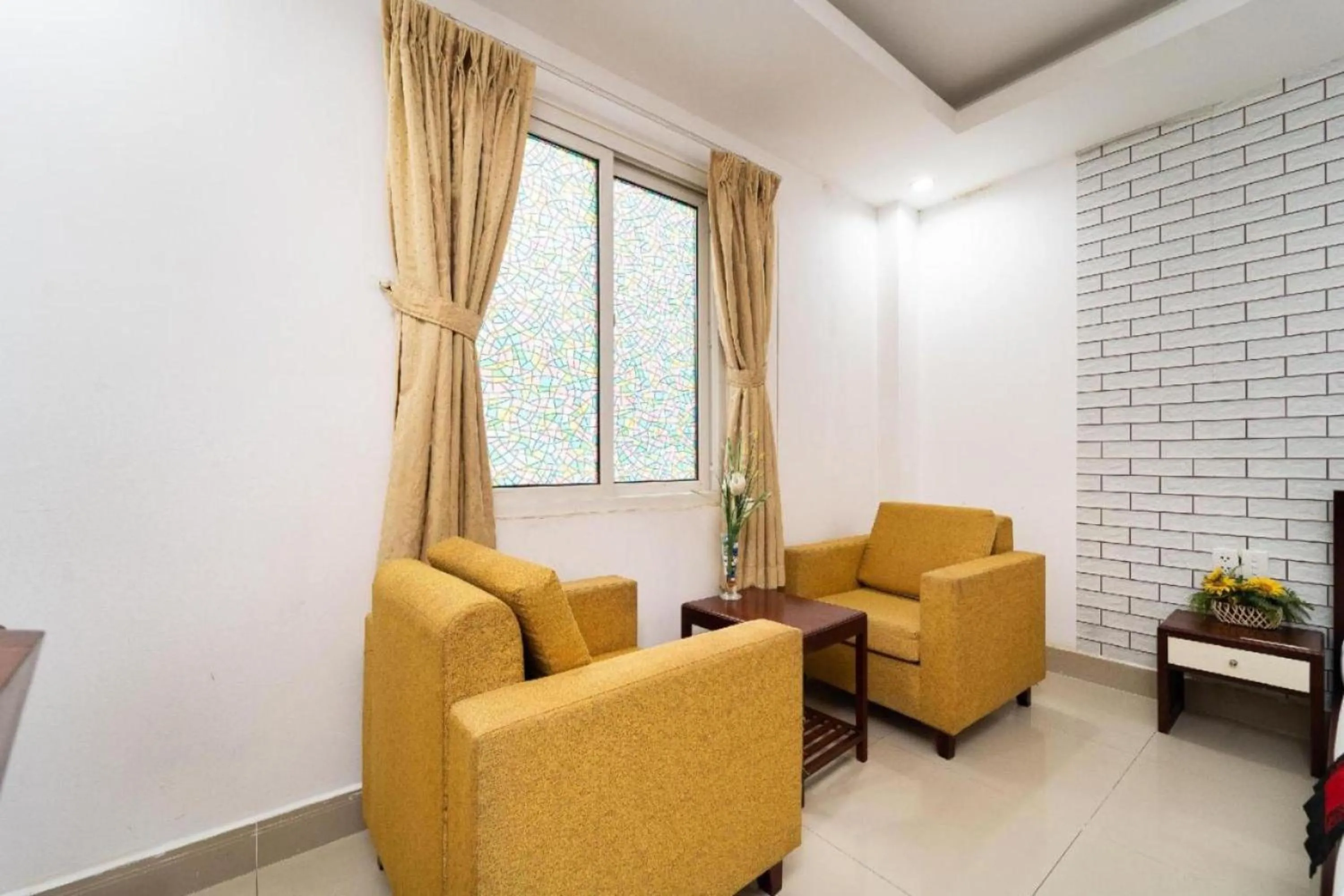 Seating area in Dancenter O Cozy 5 Hotel Near SECC