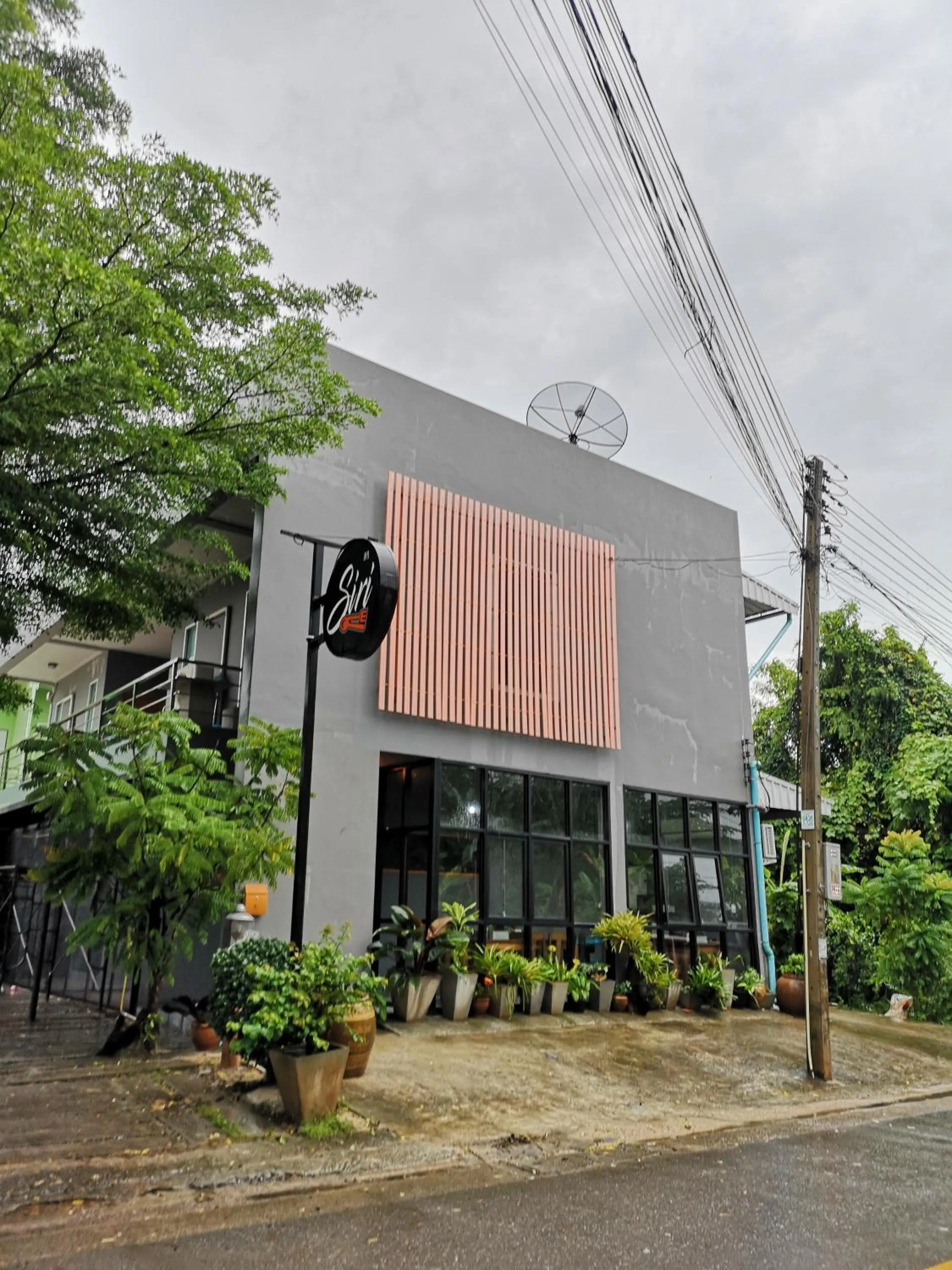 Property building in Siri Guesthouse @ Surat Thani