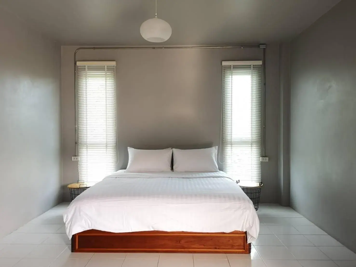 Superior King Room in Siri Guesthouse @ Surat Thani Superior King Room in Siri Guesthouse @ Surat Thani