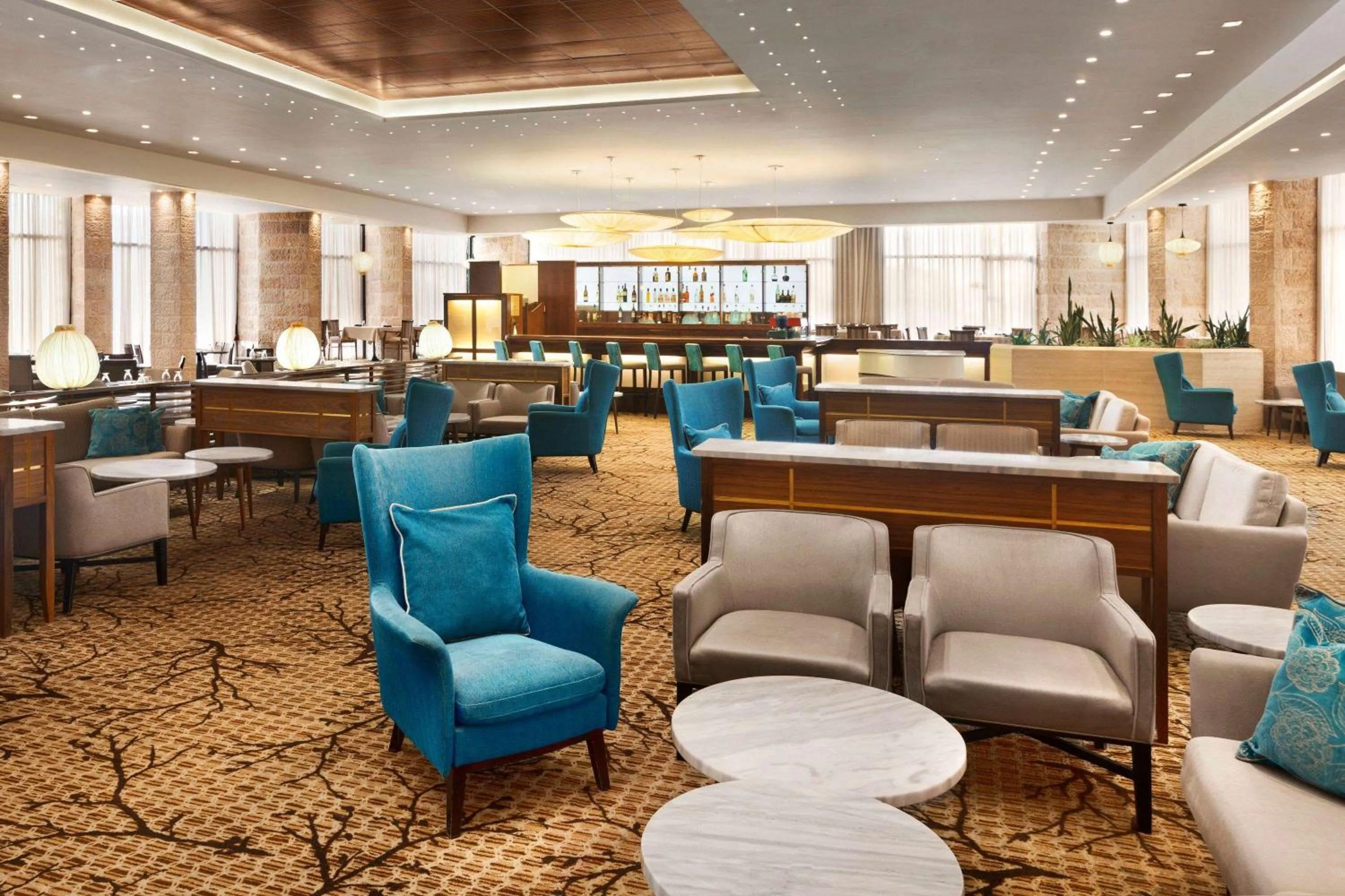 Lounge or bar in Ramada Jerusalem Hotel