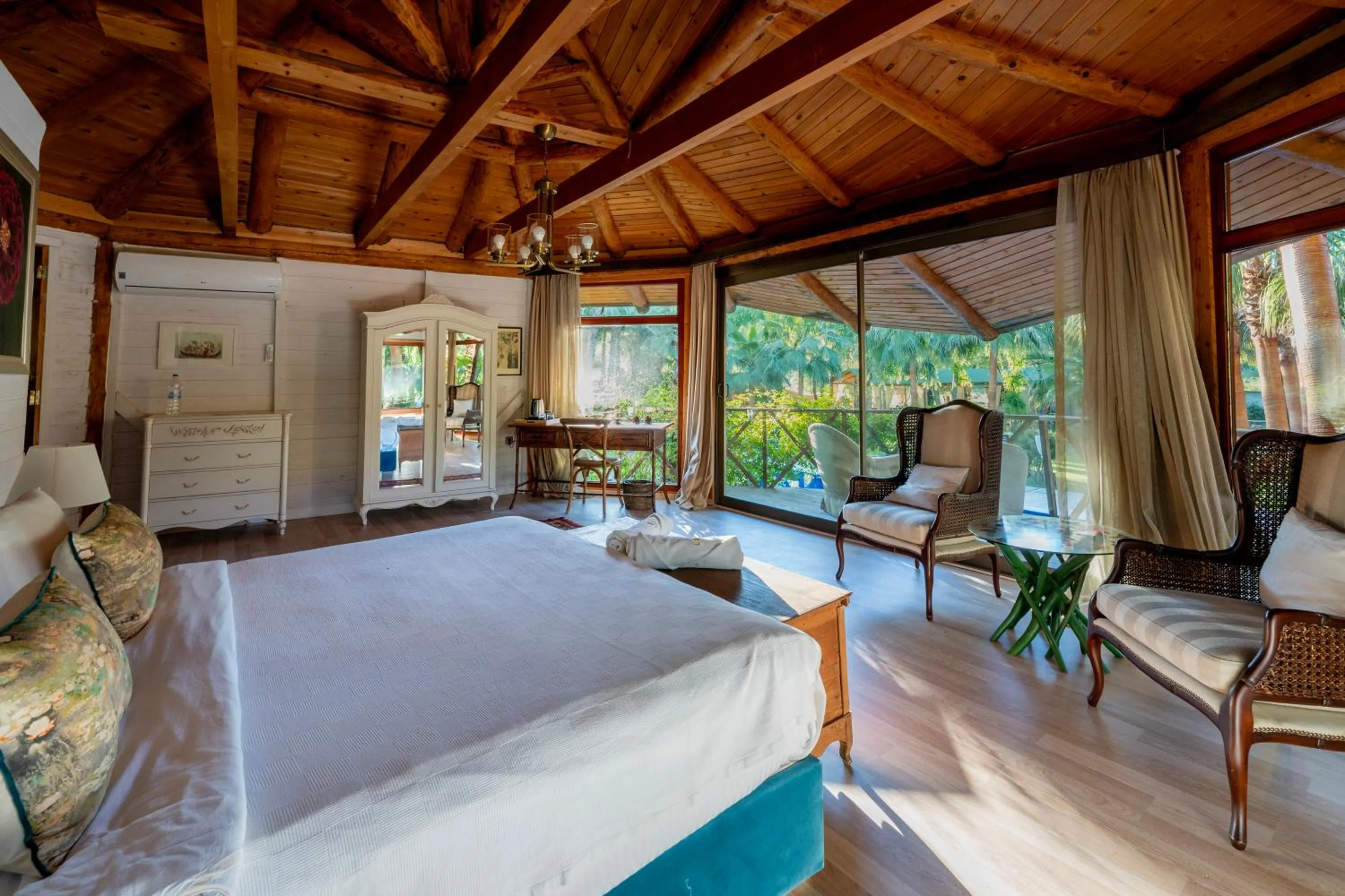 Bed in Layla Gocek Adults only