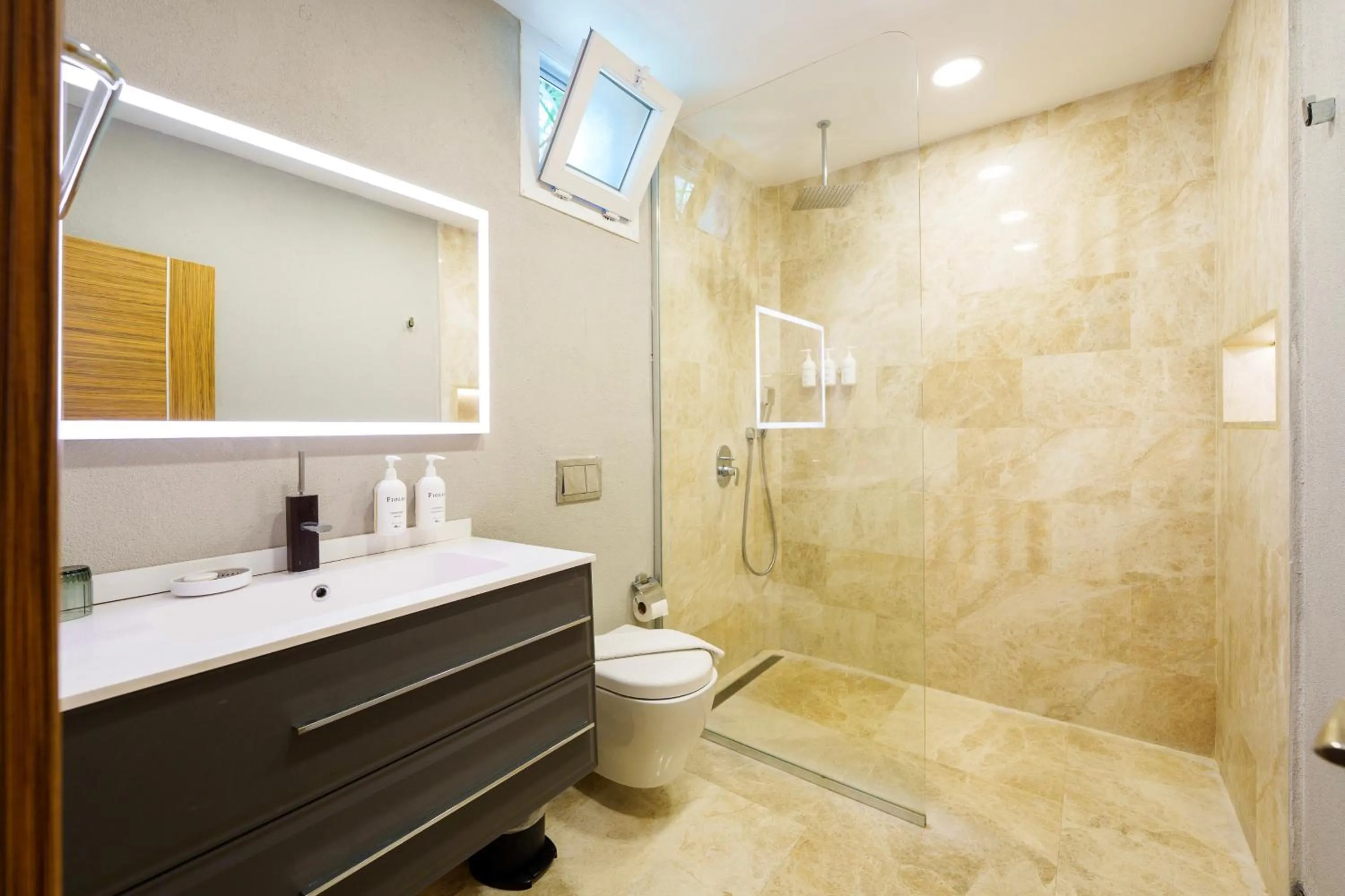 Shower in Layla Gocek Adults only