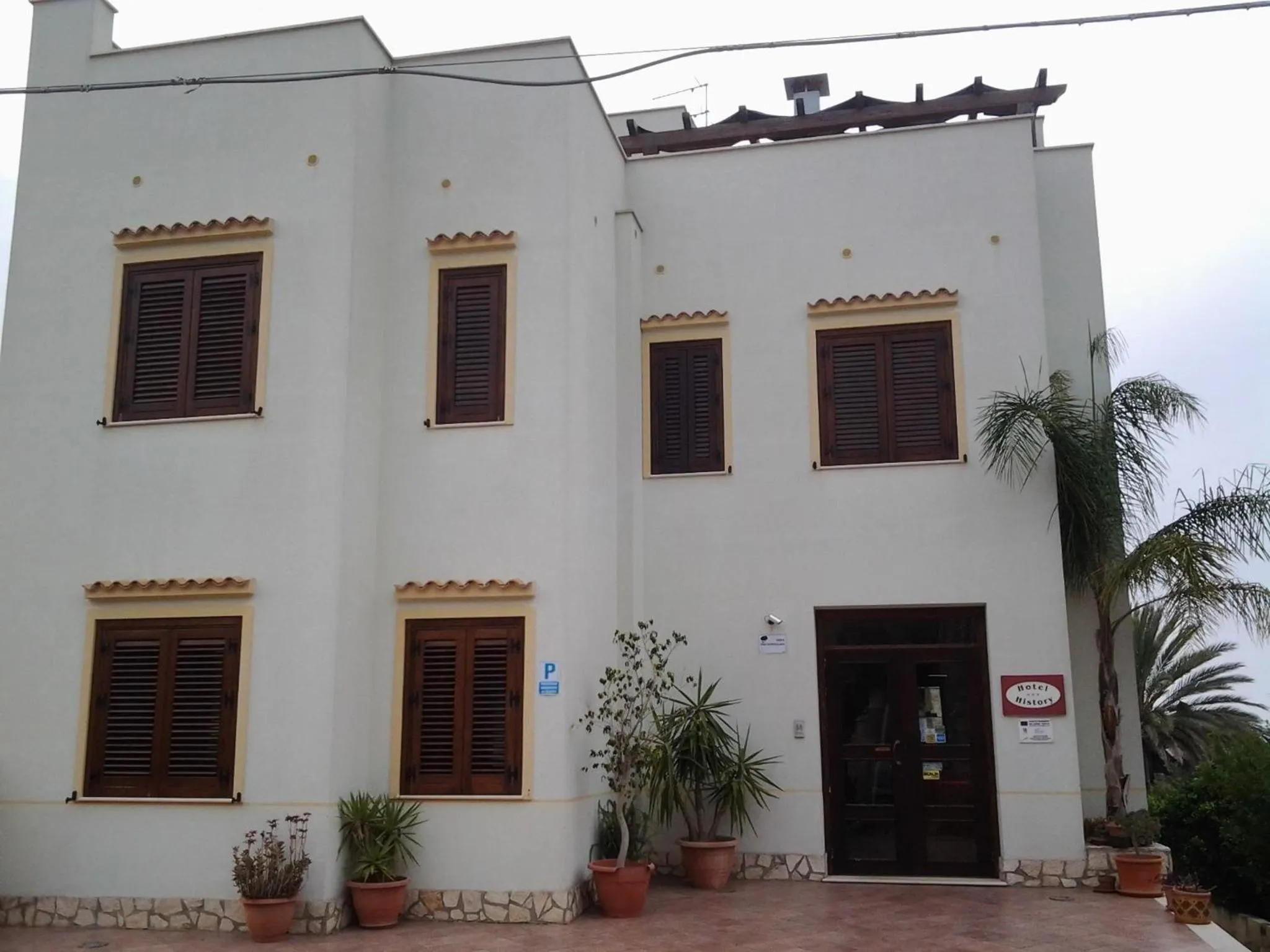 Facade/entrance in History Hotel